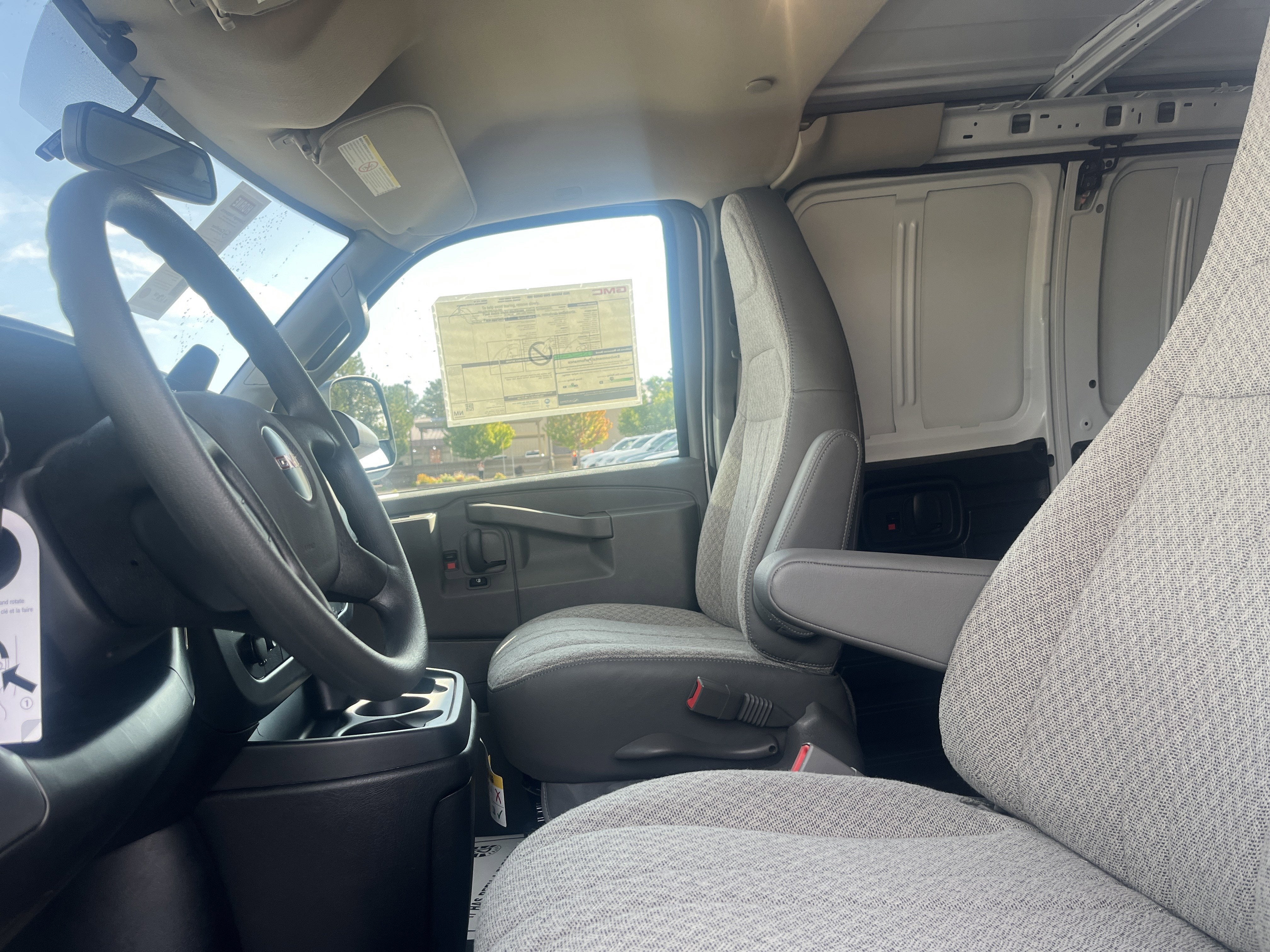 2025 GMC Savana Cargo 2500 Work Van