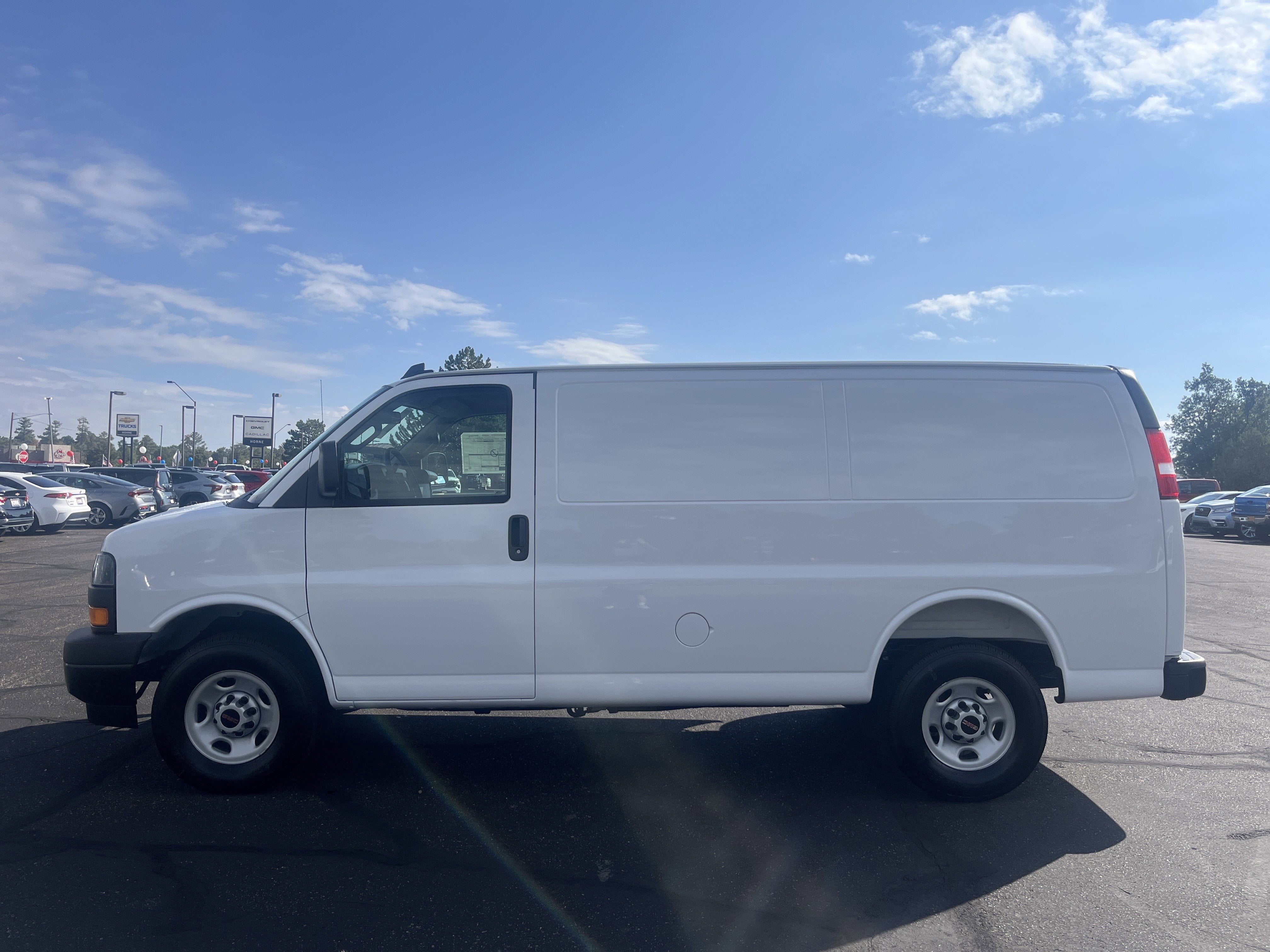 2025 GMC Savana Cargo 2500 Work Van