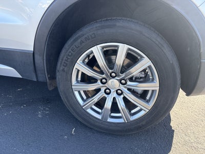 2020 Cadillac XT4 AWD Premium Luxury