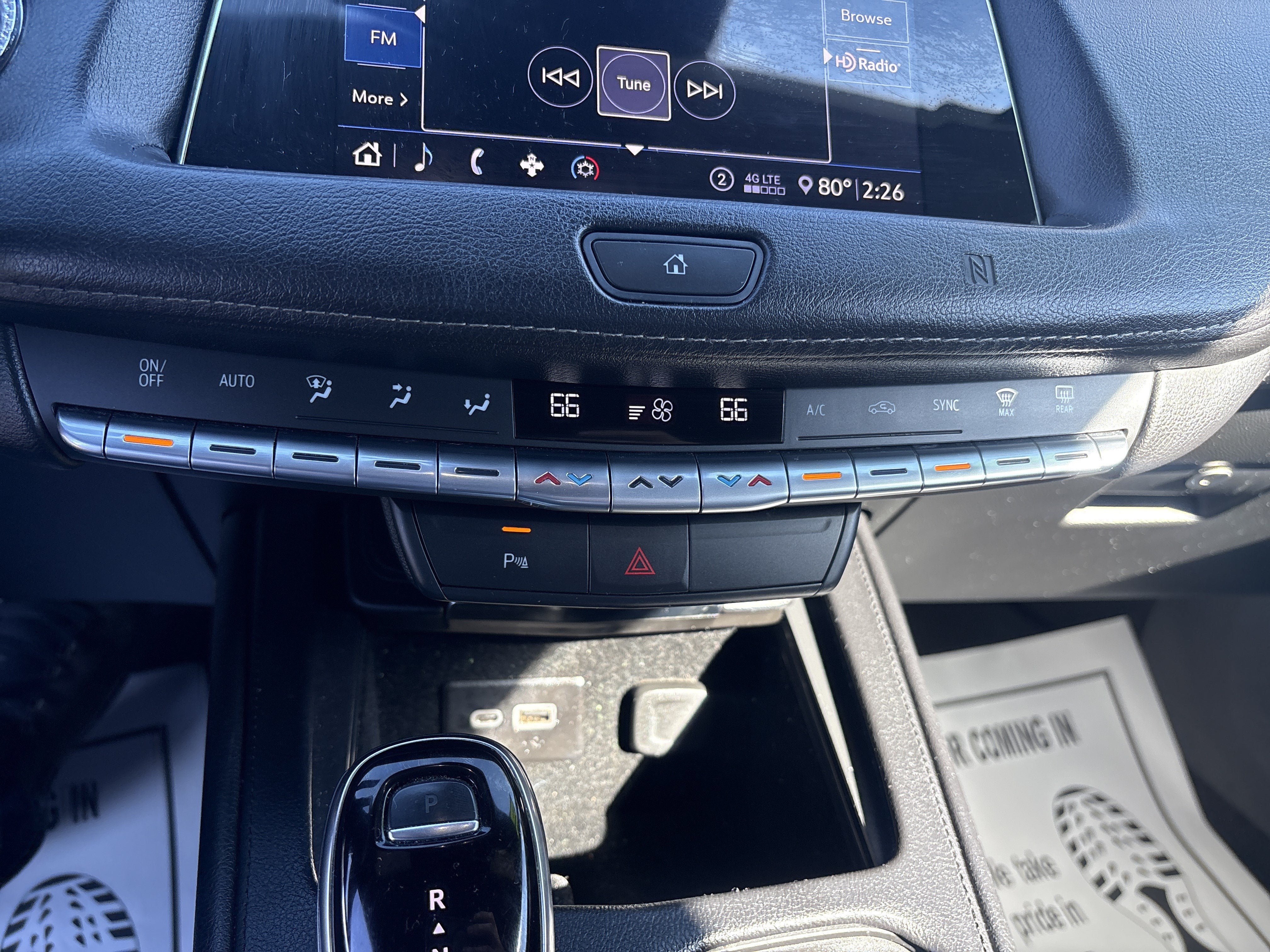 2020 Cadillac XT4 AWD Premium Luxury