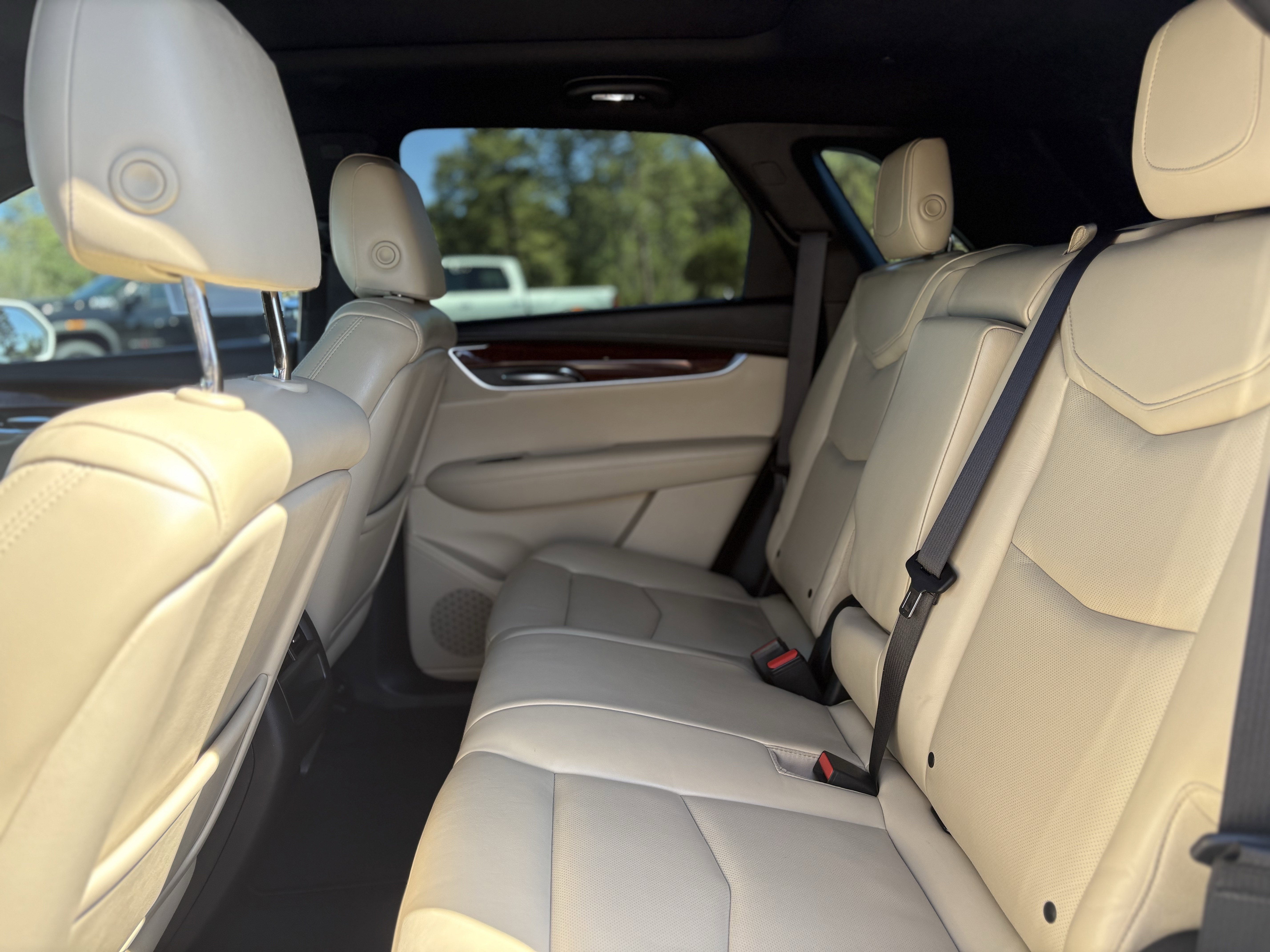 2017 Cadillac XT5 Luxury FWD