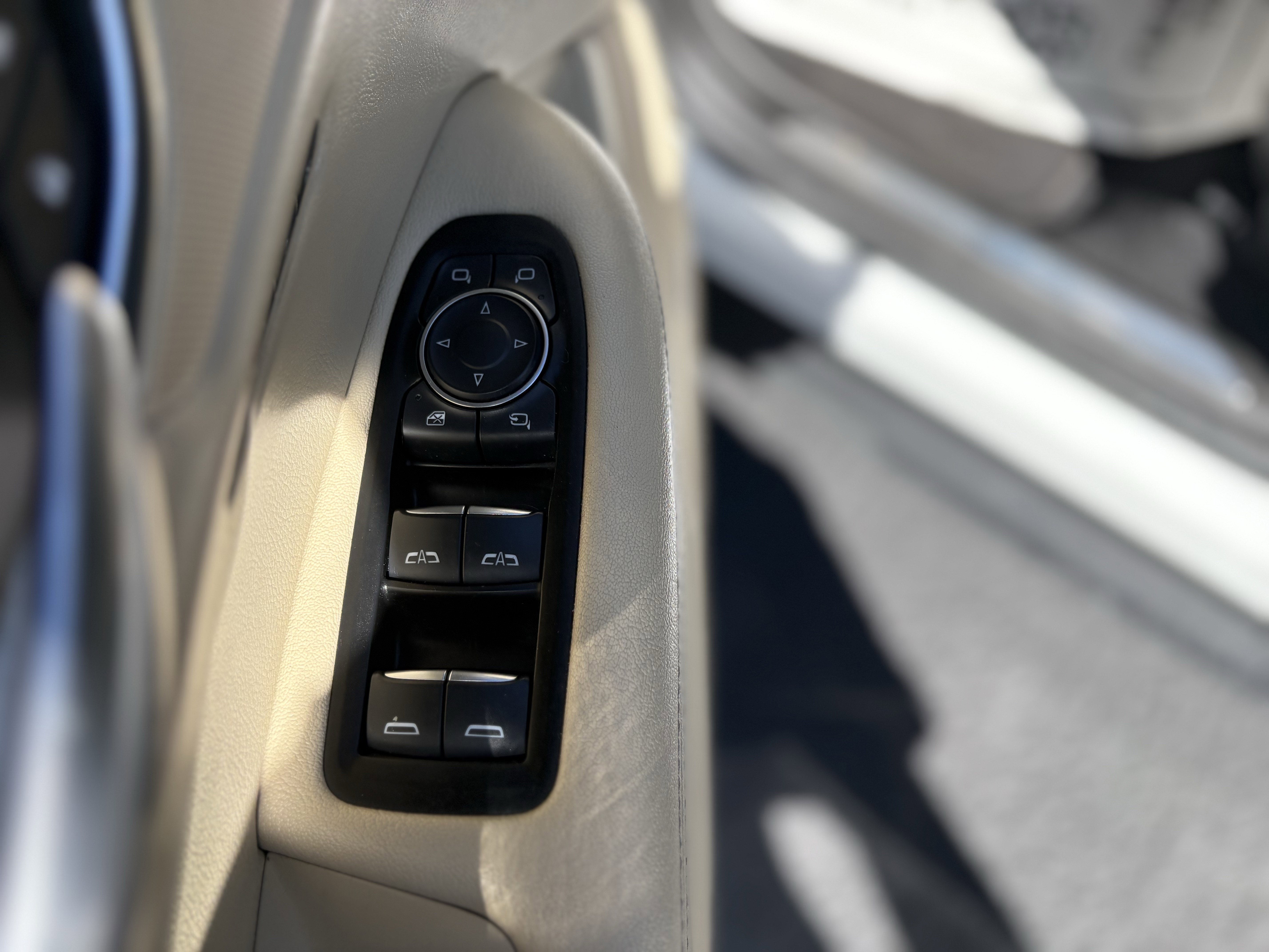 2017 Cadillac XT5 Luxury FWD