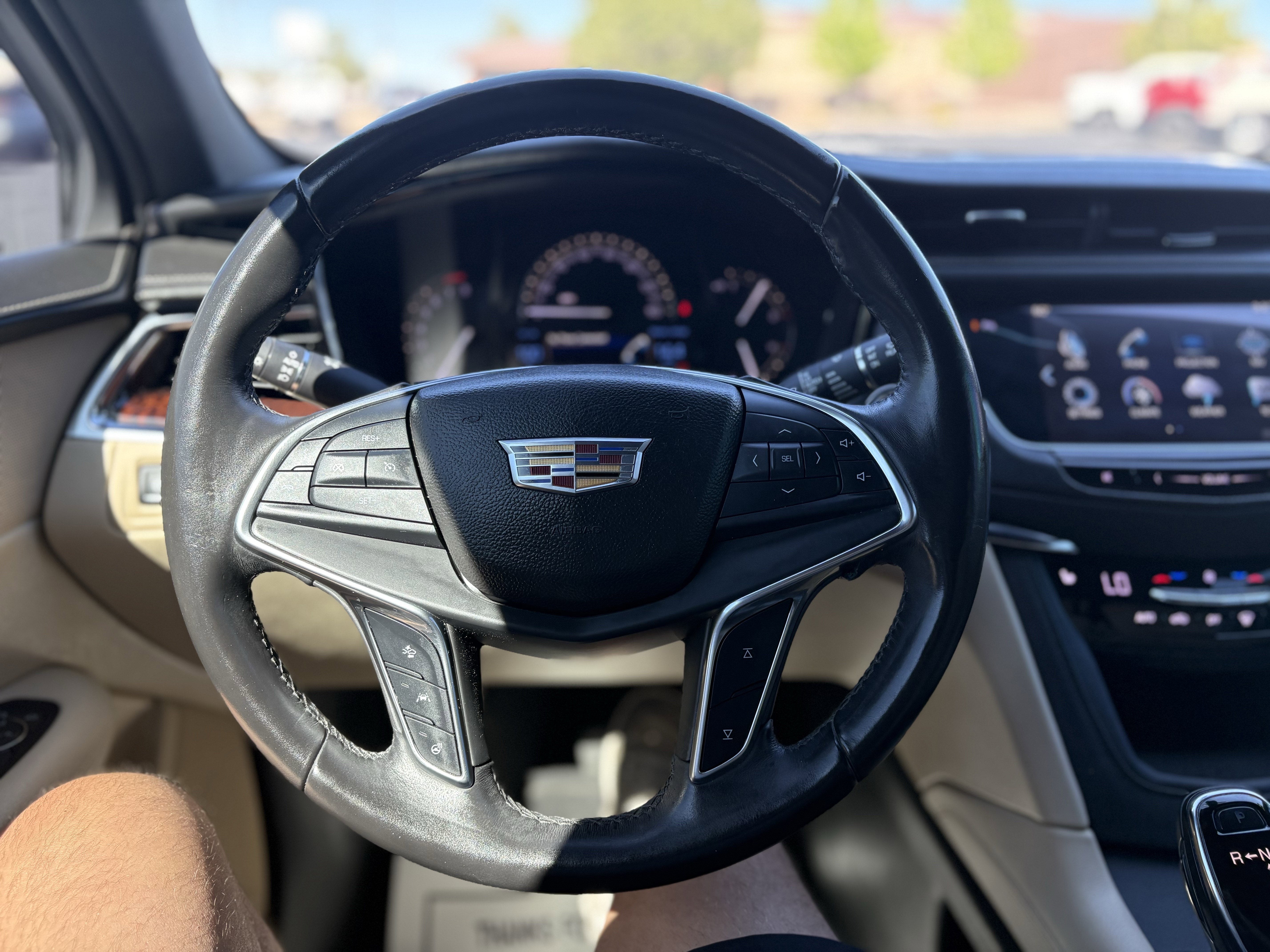 2017 Cadillac XT5 Luxury FWD
