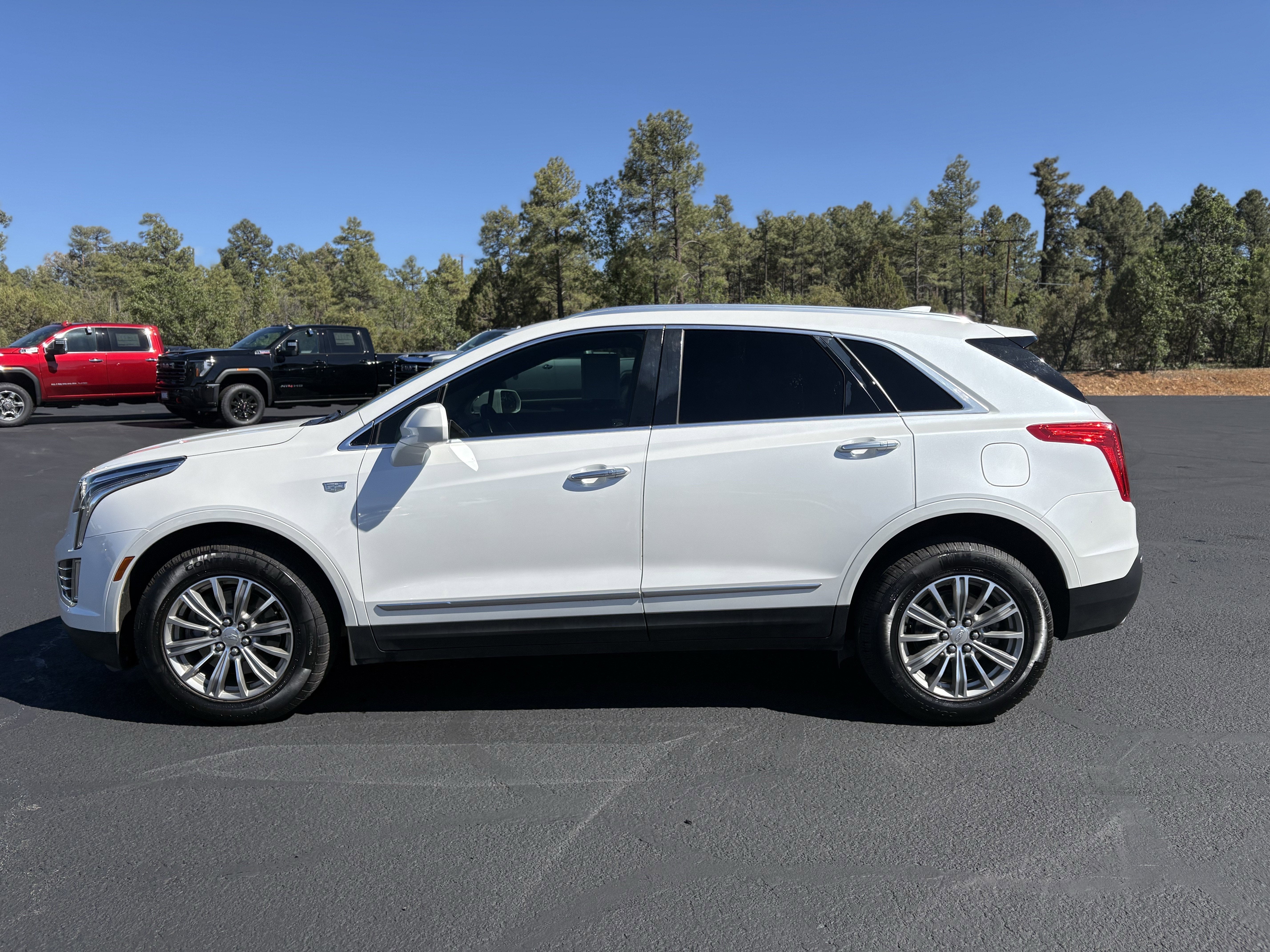 2017 Cadillac XT5 Luxury FWD