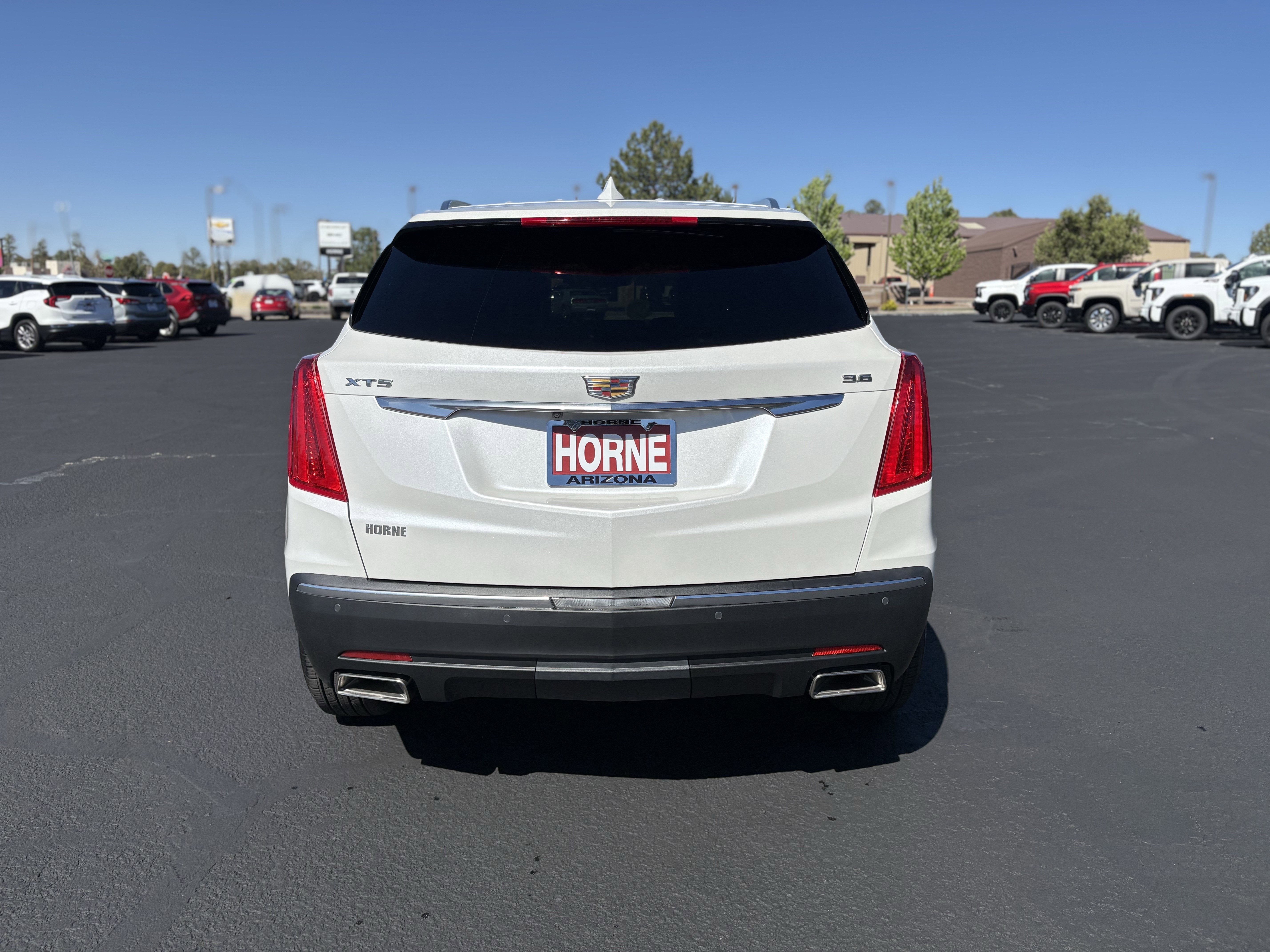 2017 Cadillac XT5 Luxury FWD