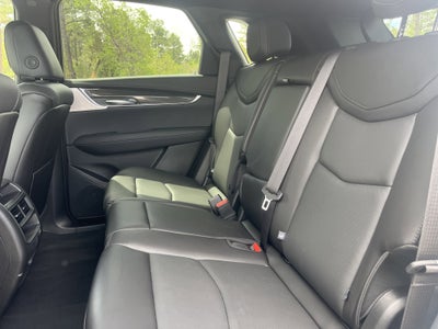 2025 Cadillac XT5 Sport