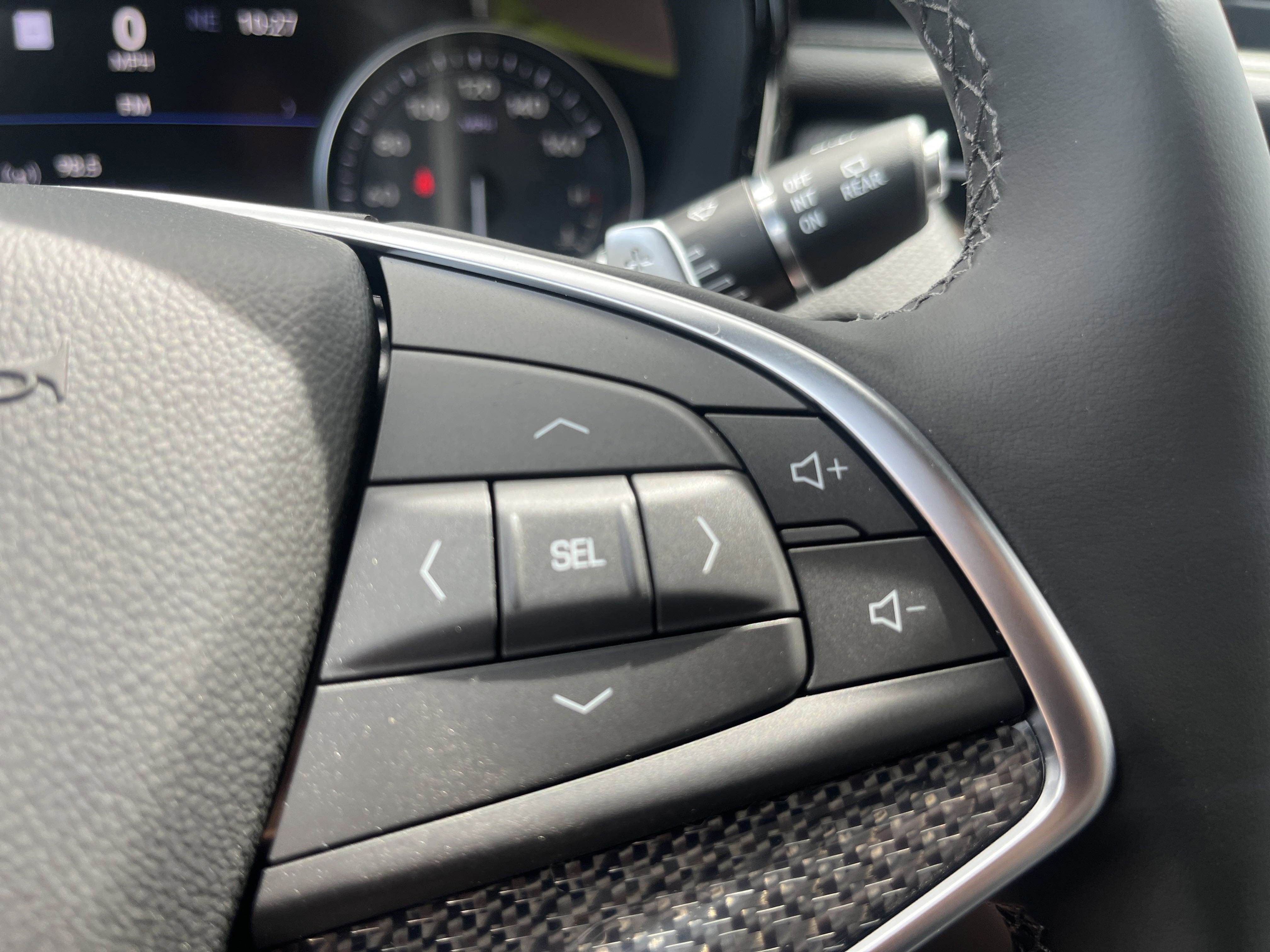 2025 Cadillac XT5 Sport