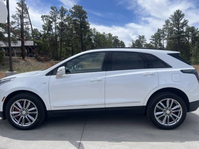 2025 Cadillac XT5 Sport