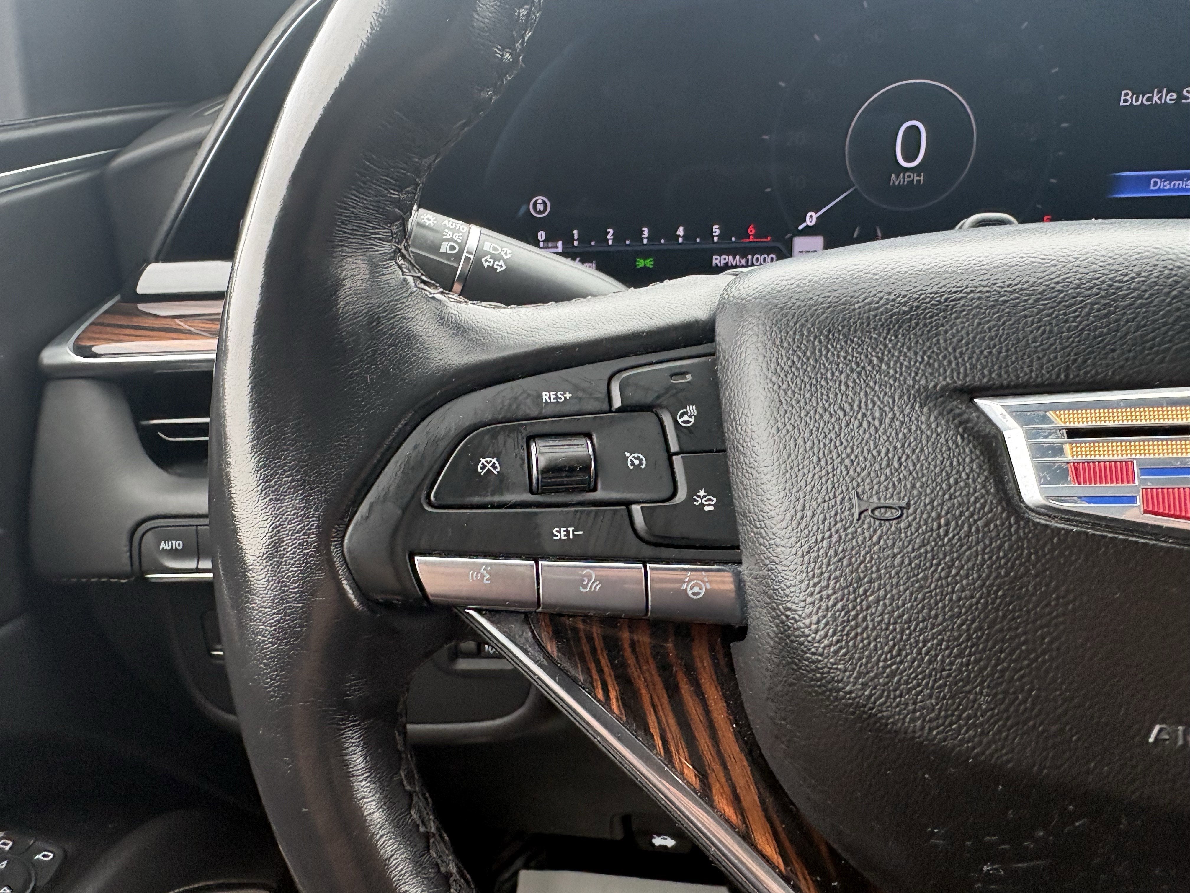 2023 Cadillac Escalade Premium Luxury