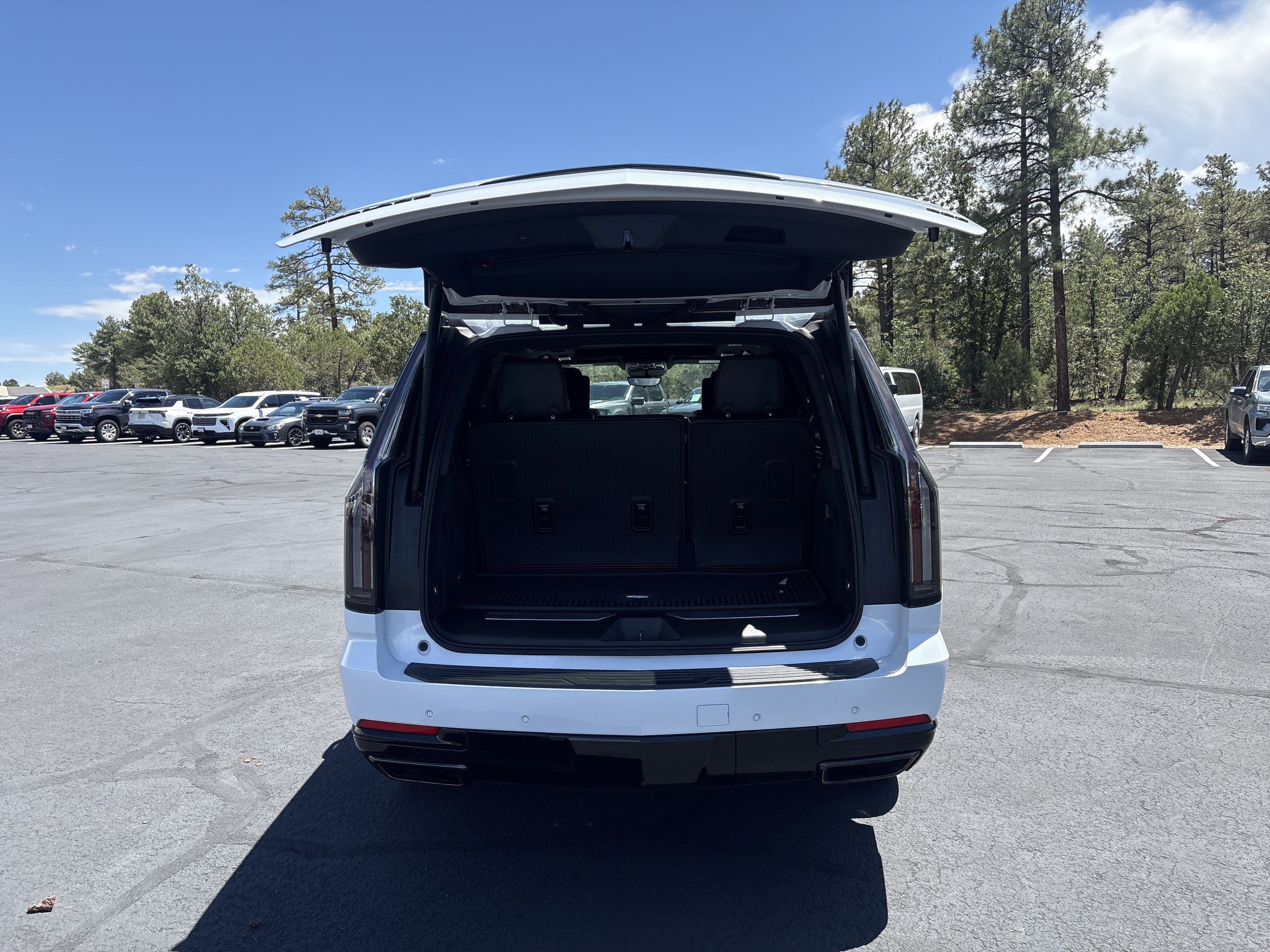 2026 Cadillac Escalade Platinum Sport