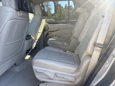 2027 Cadillac Escalade Platinum Sport