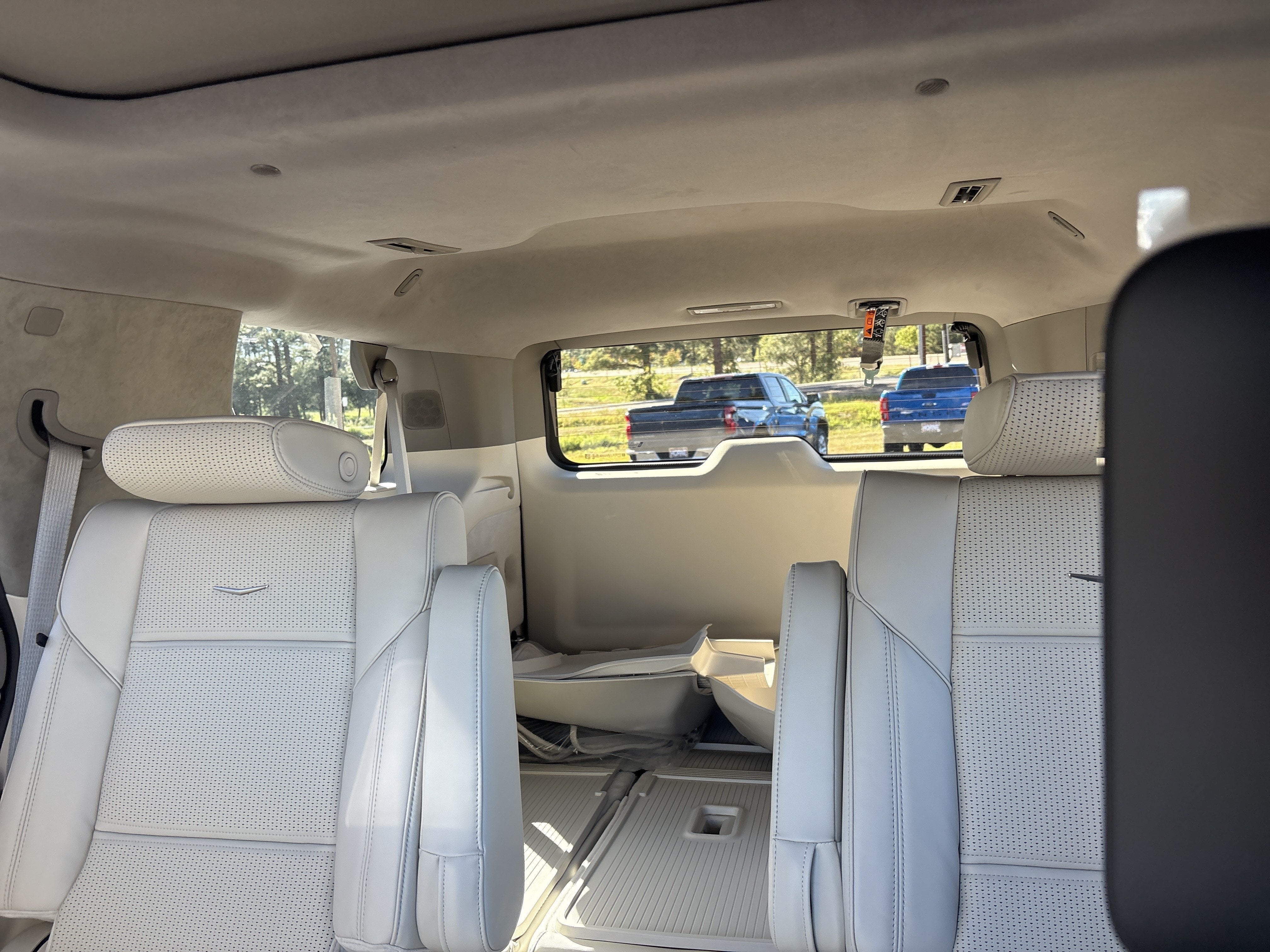2027 Cadillac Escalade Platinum Sport