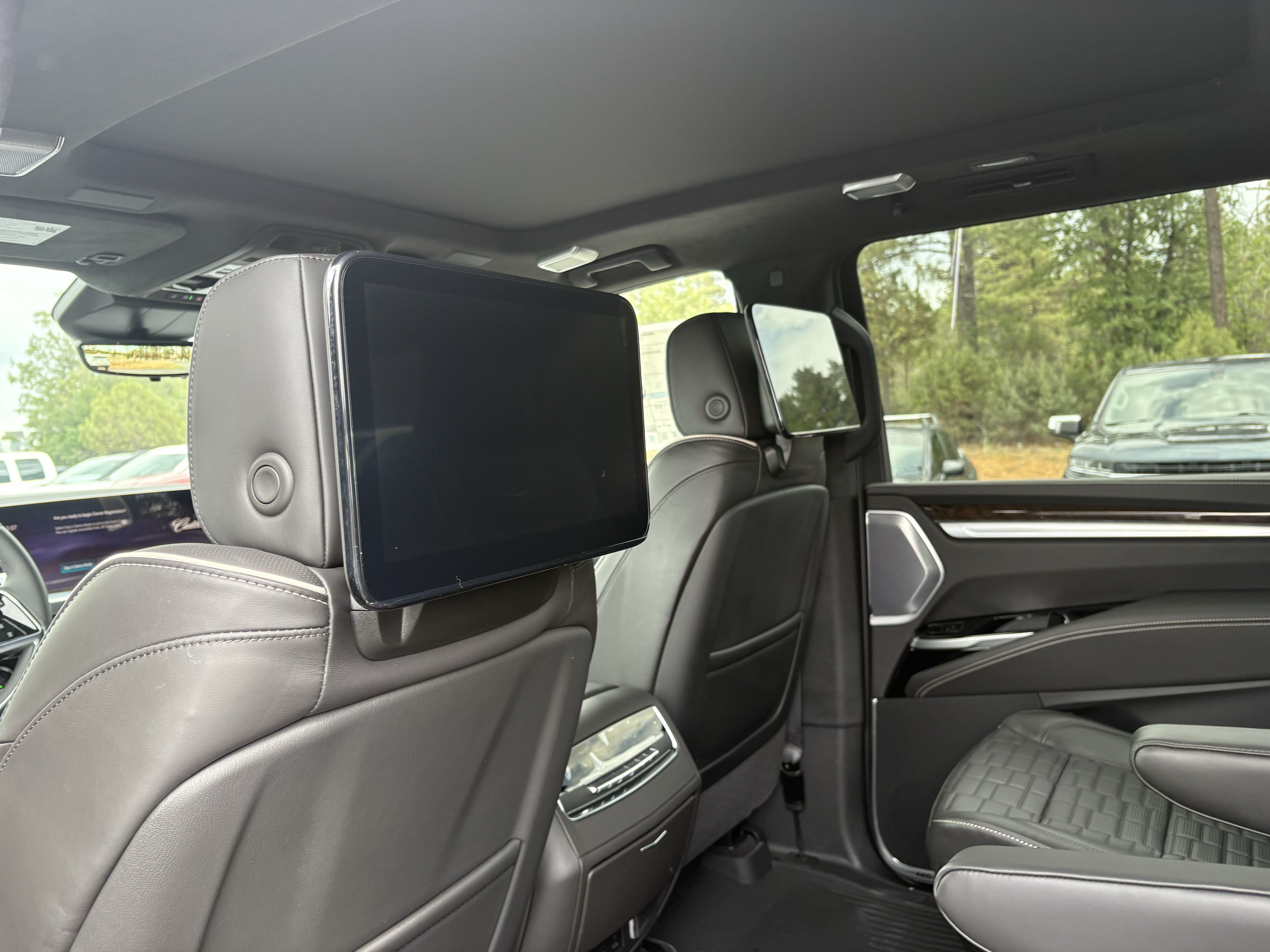 2026 Cadillac Escalade ESV Platinum Sport