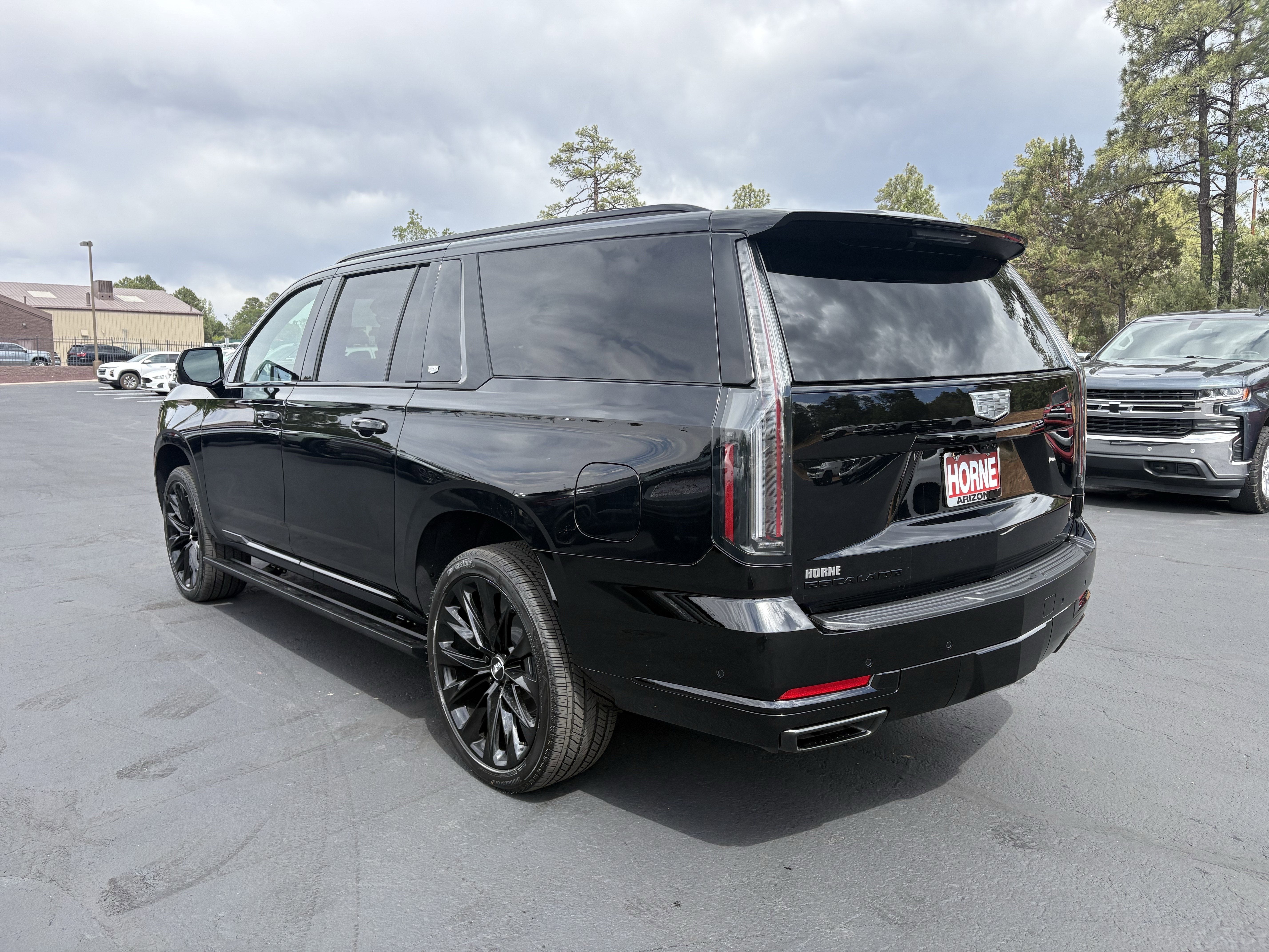 2026 Cadillac Escalade ESV Platinum Sport