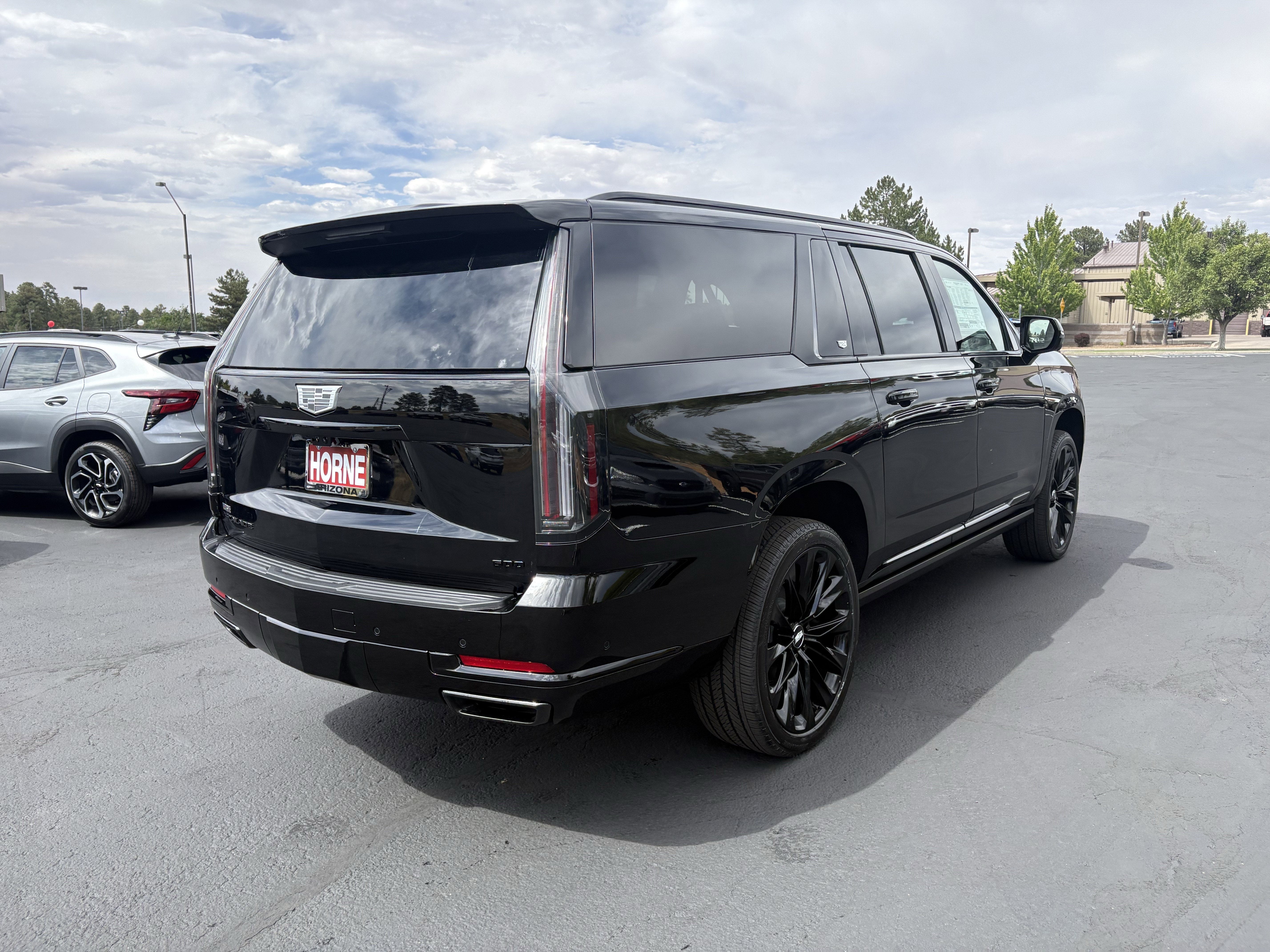 2026 Cadillac Escalade ESV Platinum Sport