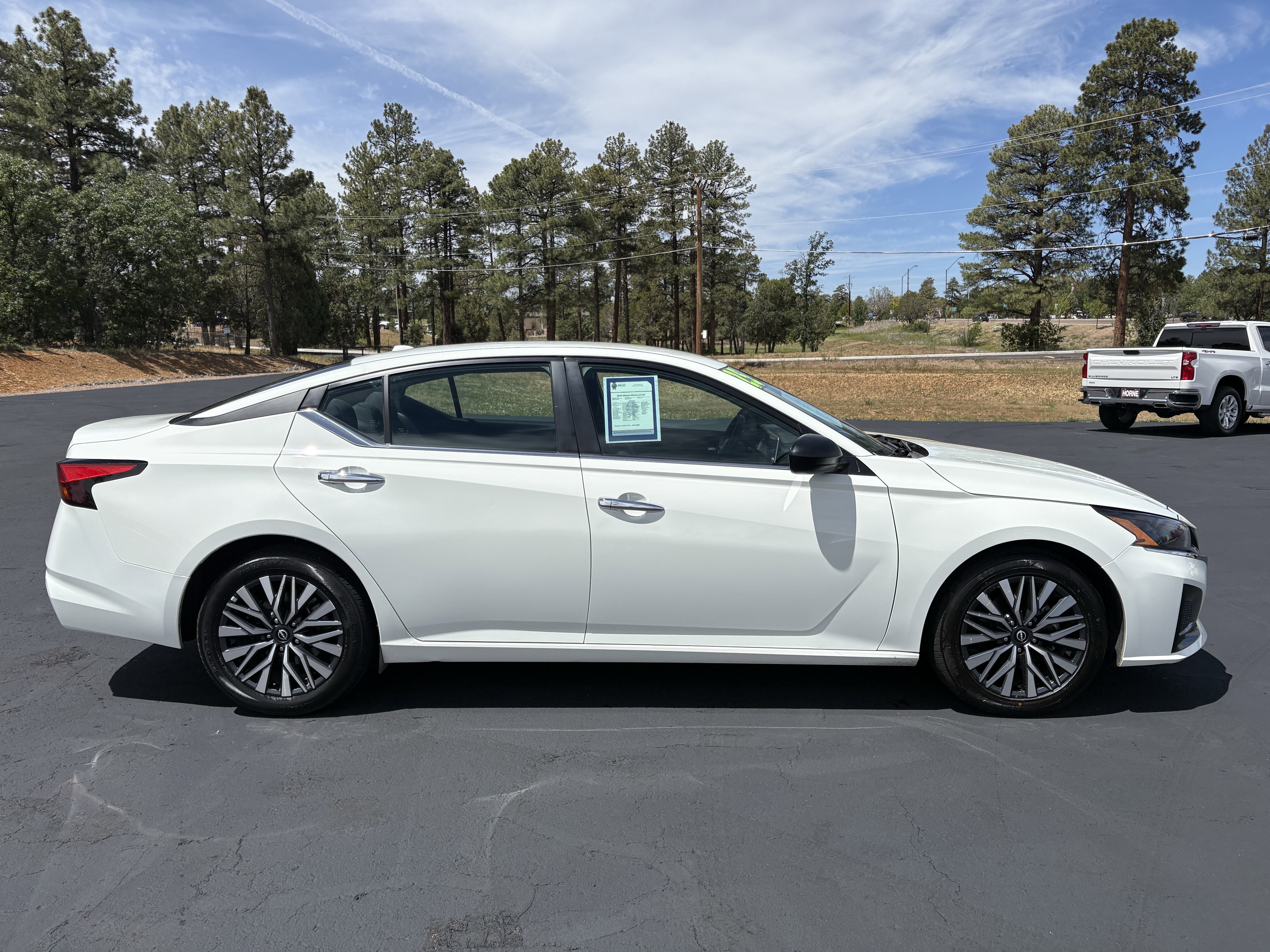 2025 Nissan Altima SV