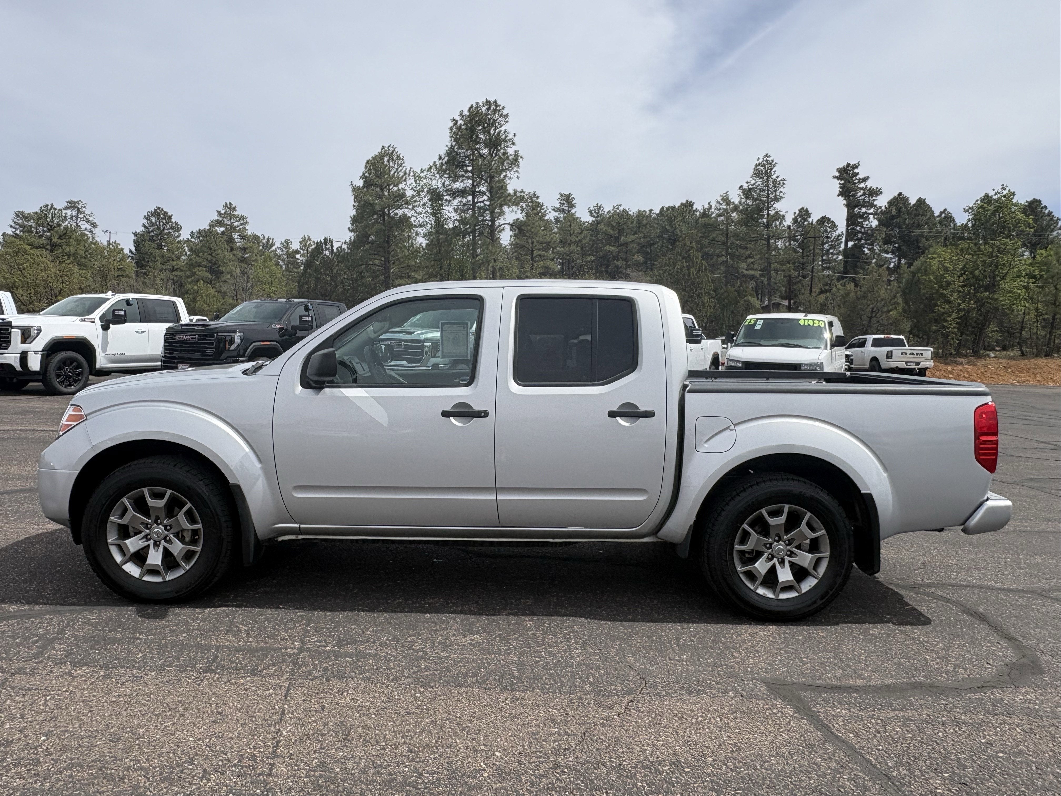 2020 Nissan Frontier SV