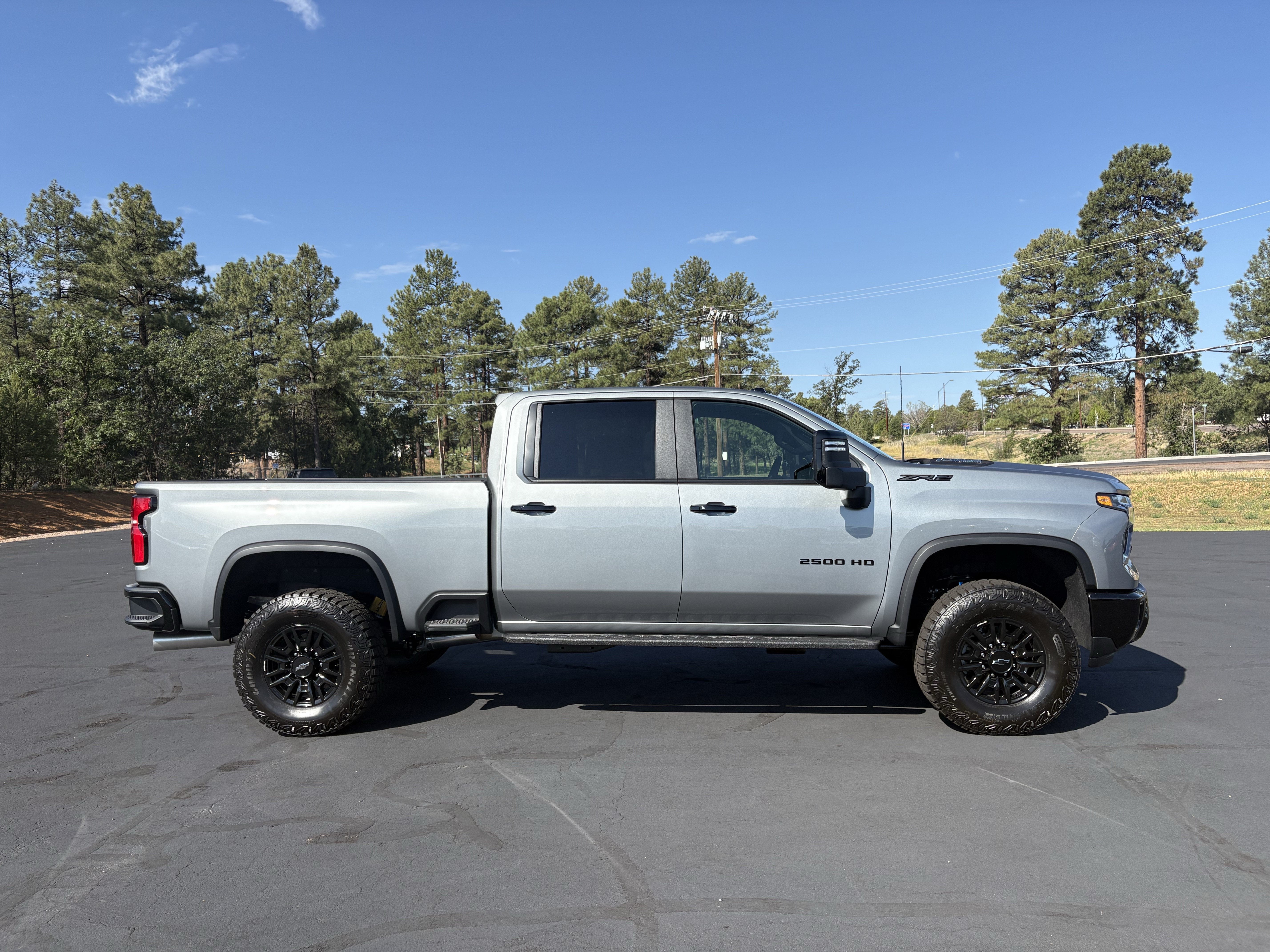2026 Chevrolet Silverado 2500 HD ZR2