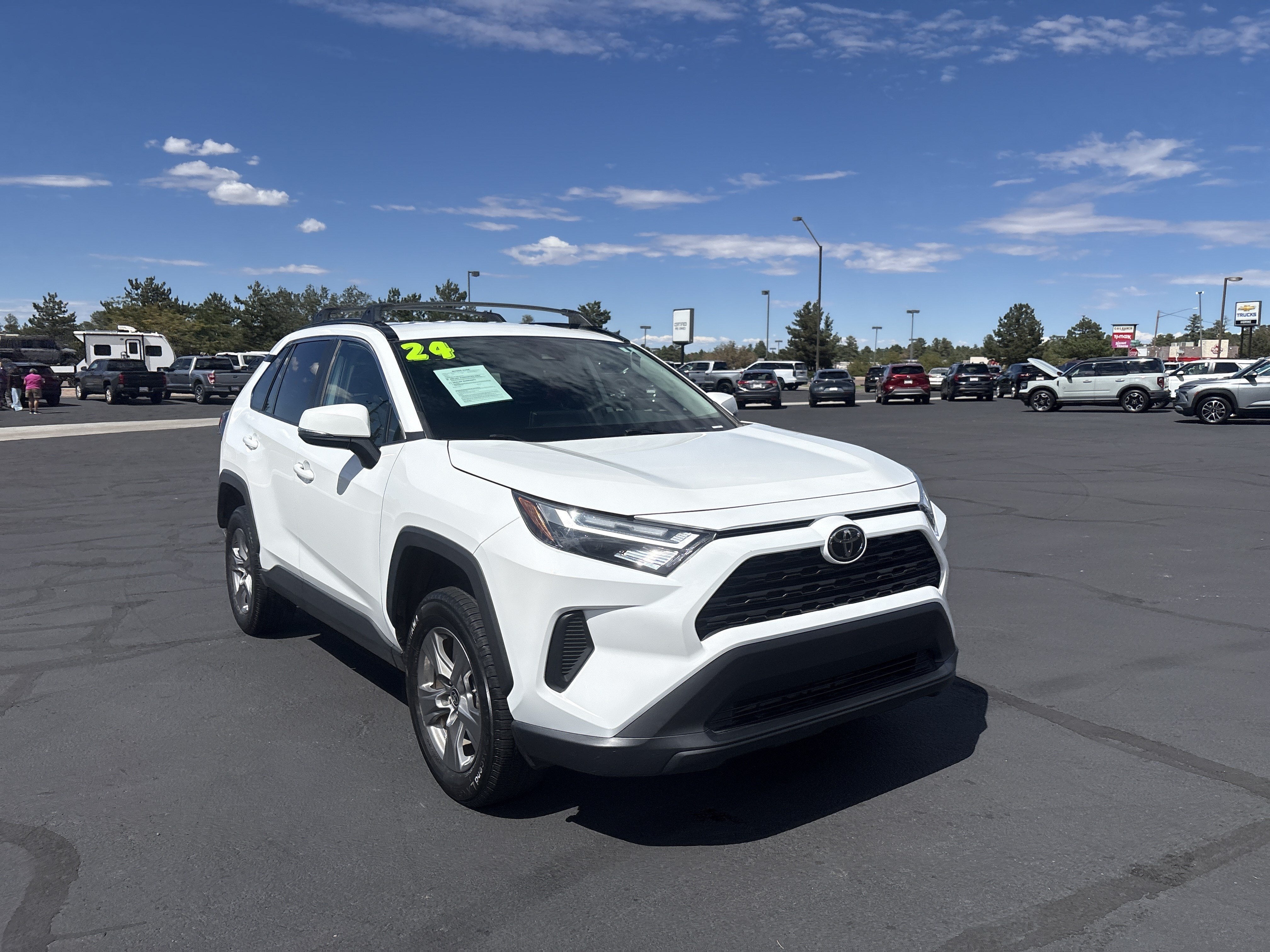 2024 Toyota RAV4 XLE