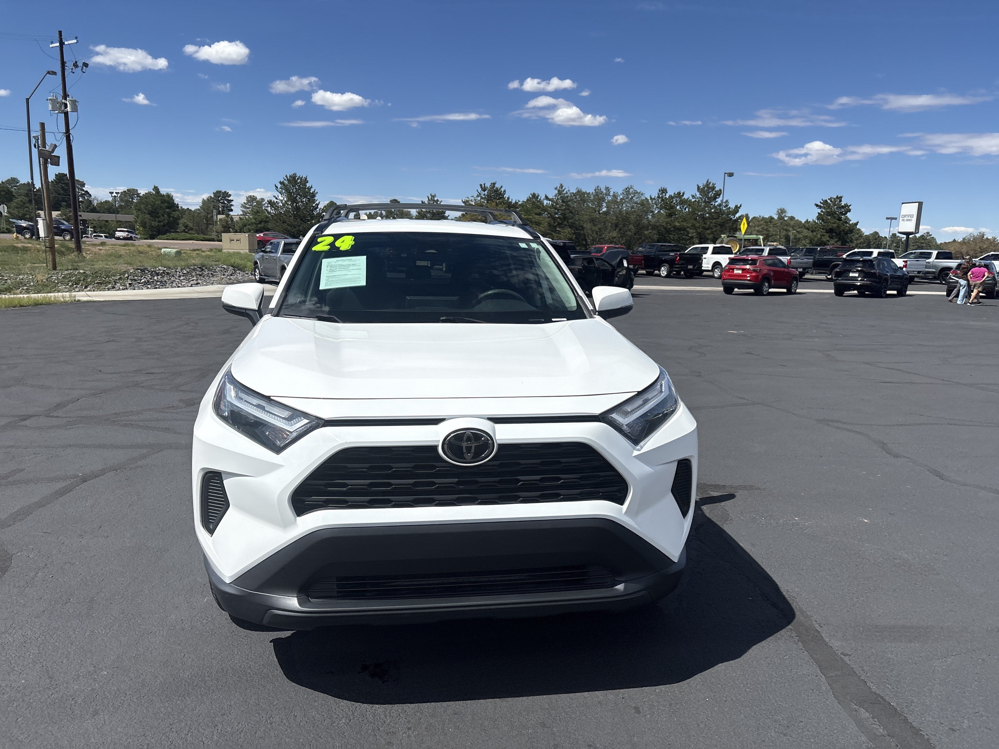 2024 Toyota RAV4 XLE