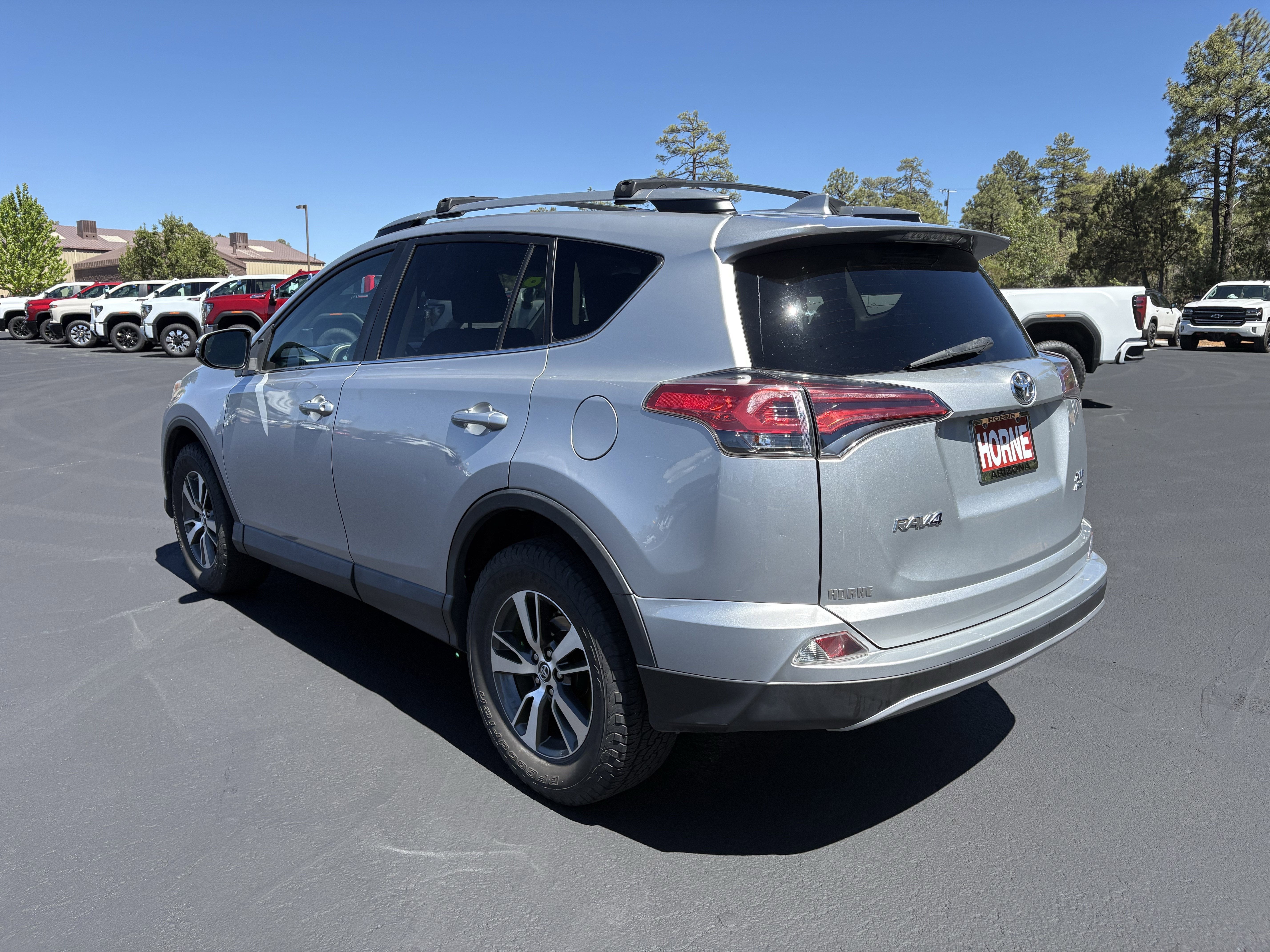 2018 Toyota RAV4 XLE