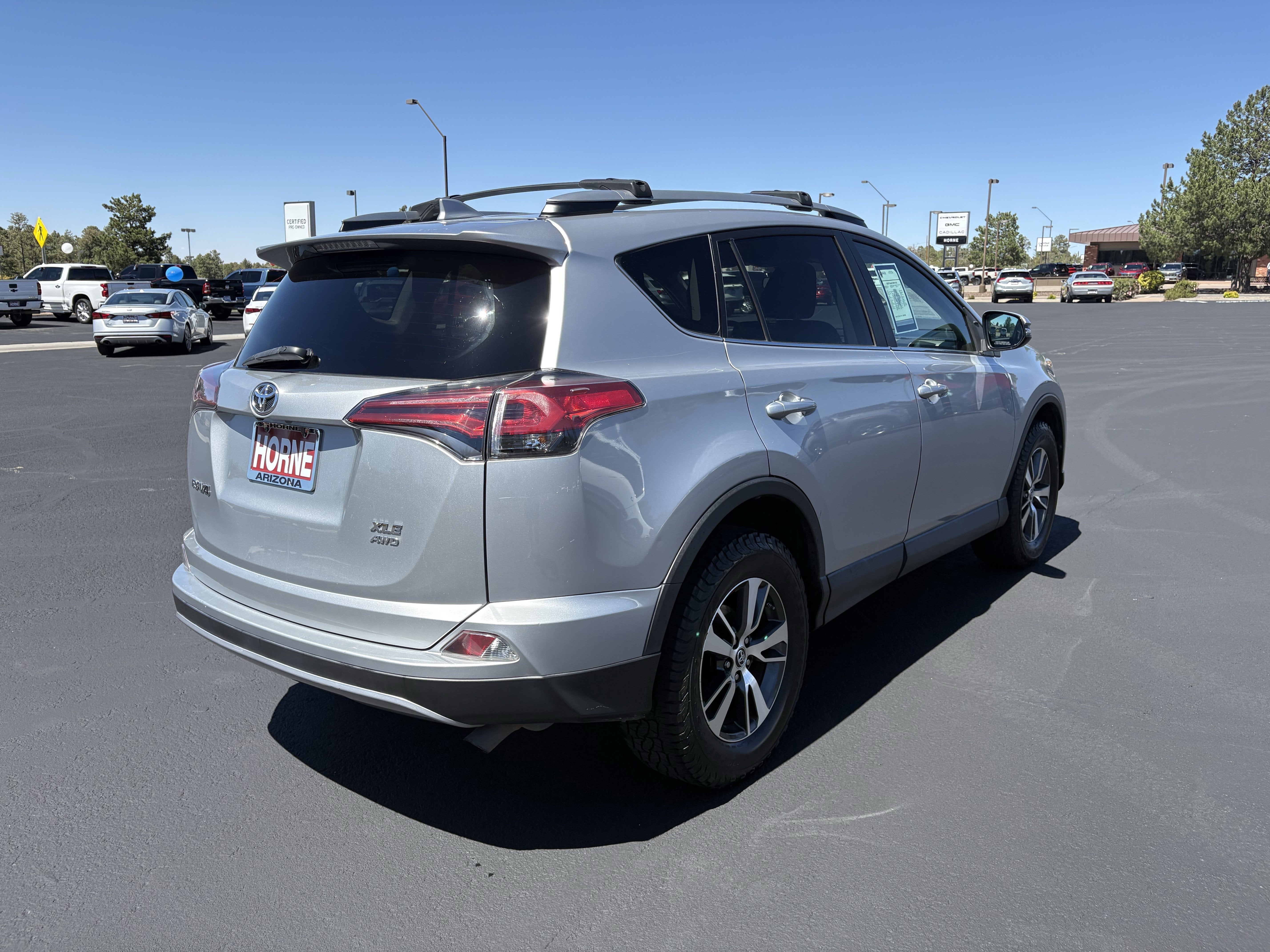 2018 Toyota RAV4 XLE