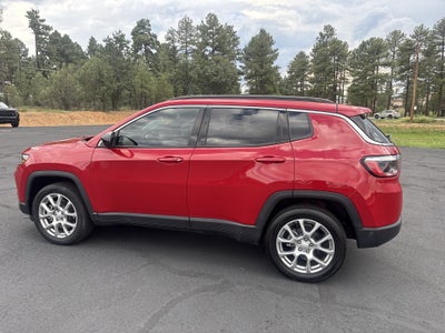 2023 Jeep Compass Latitude Lux