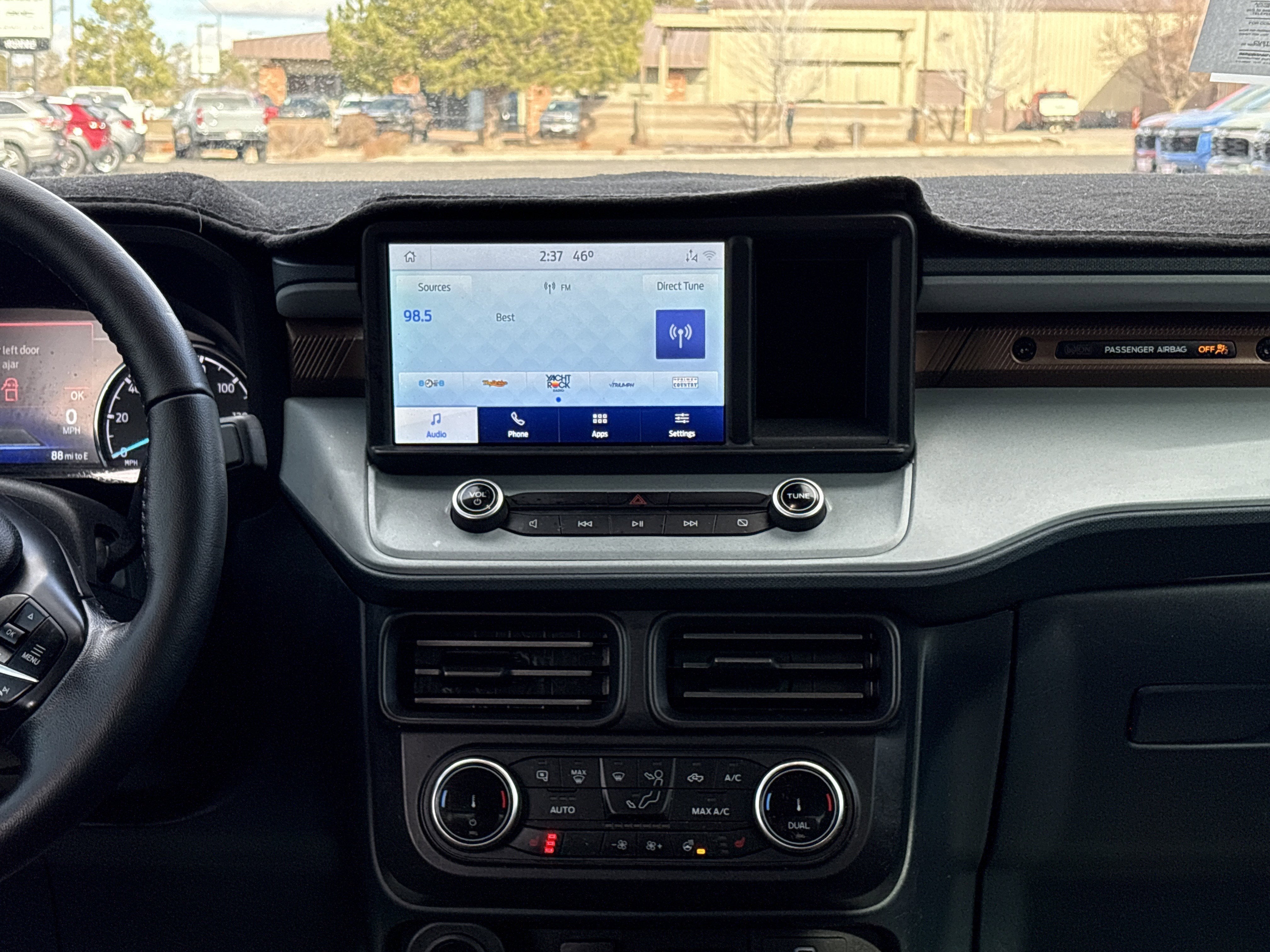 2022 Ford Maverick XL