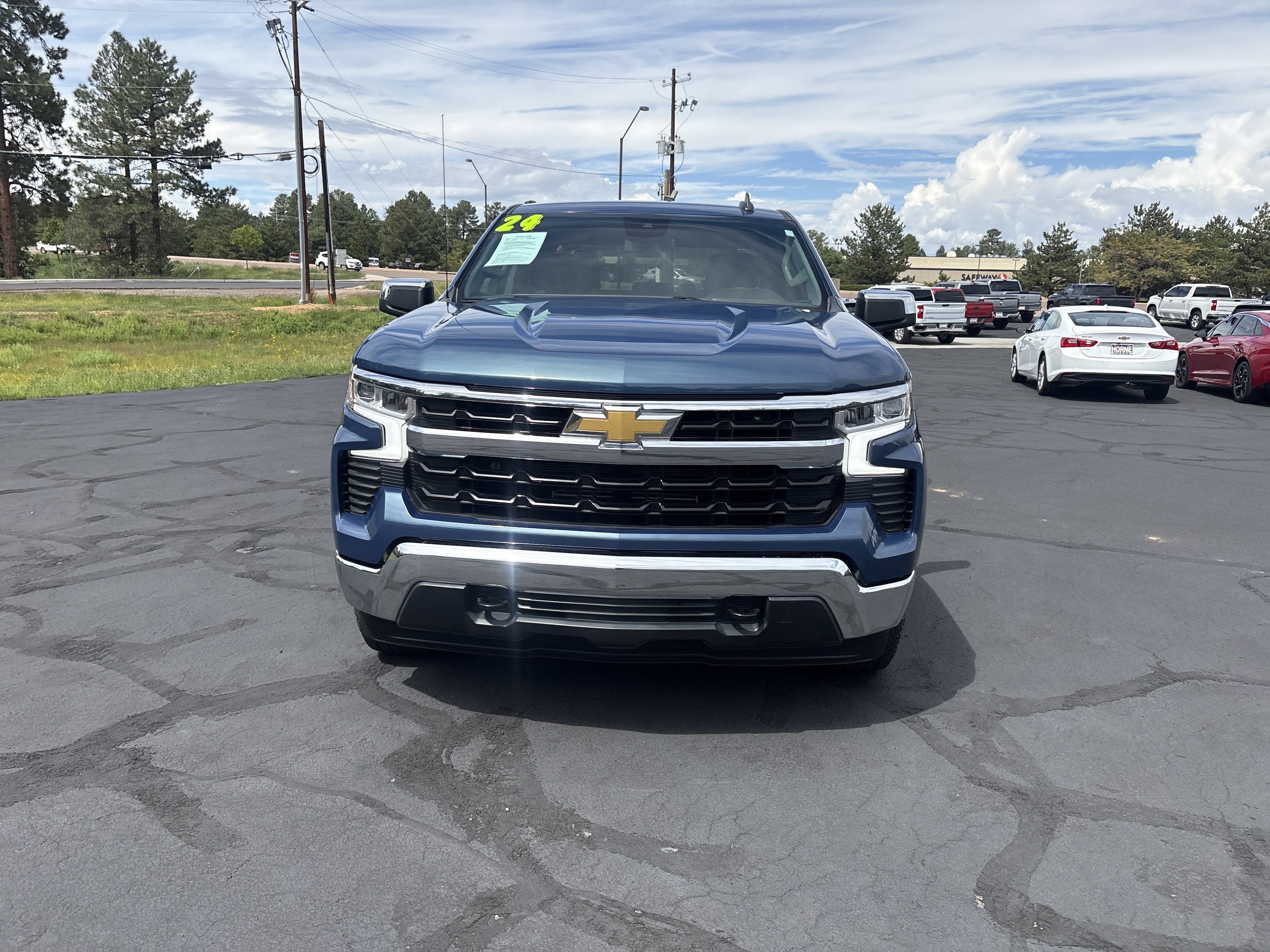 2024 Chevrolet Silverado 1500 LT
