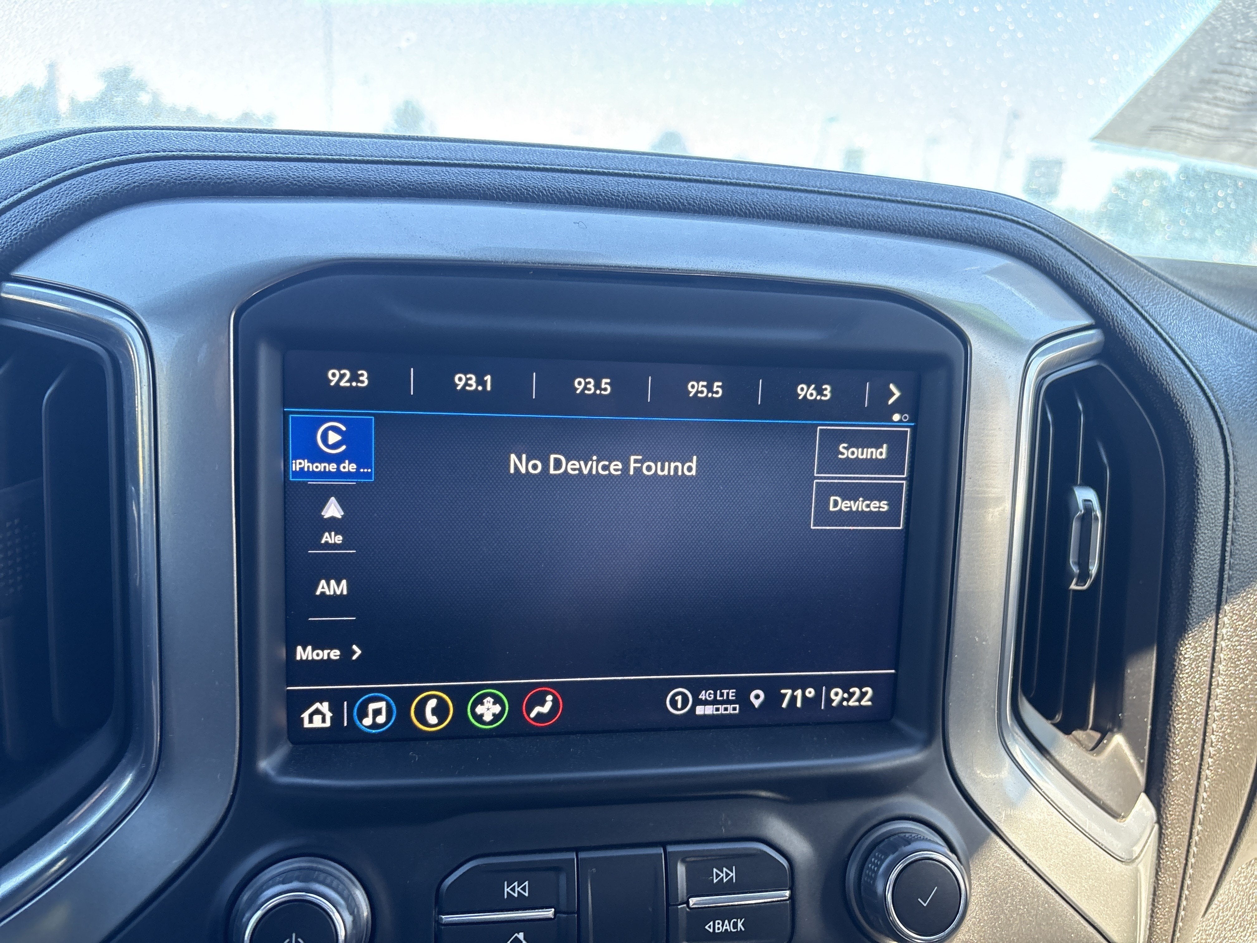 2022 Chevrolet Silverado 1500 Limited RST - Photo 18