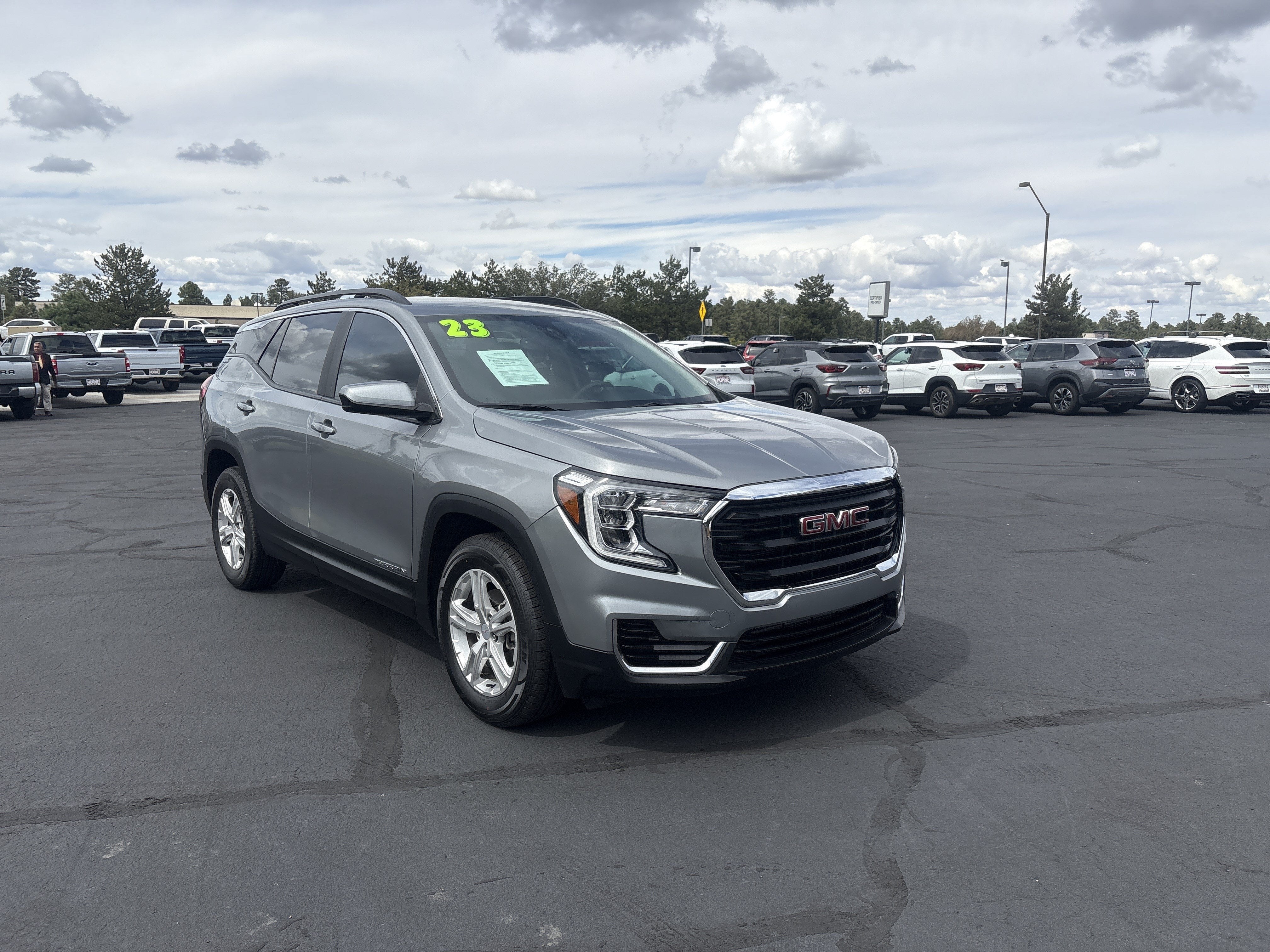 2023 GMC Terrain SLE