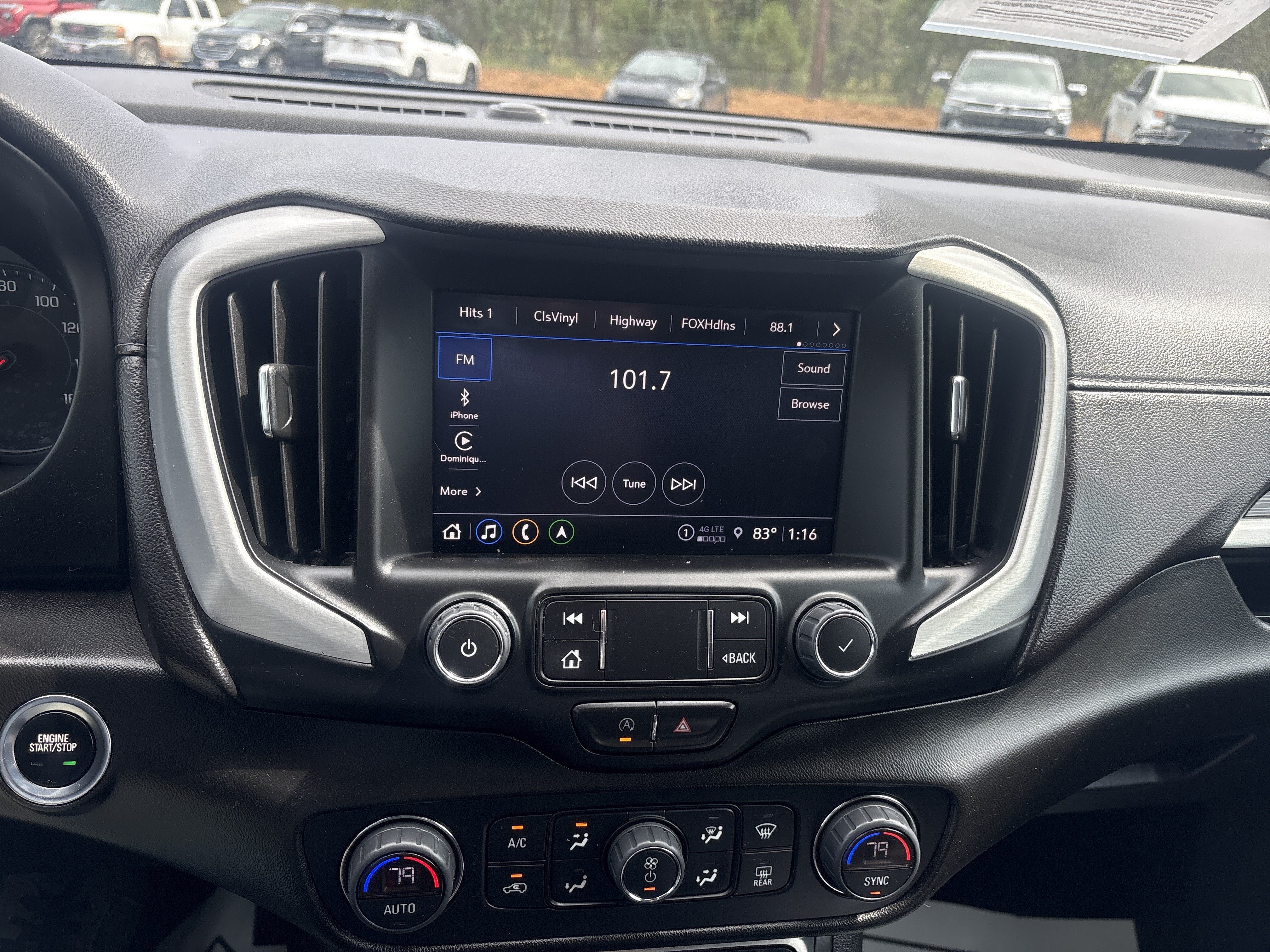 2023 GMC Terrain SLE