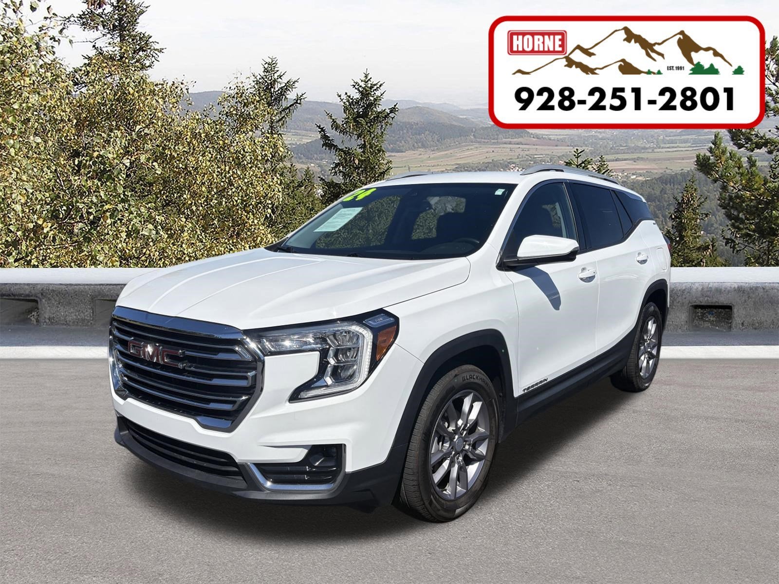2024 GMC Terrain SLT FWD's photo