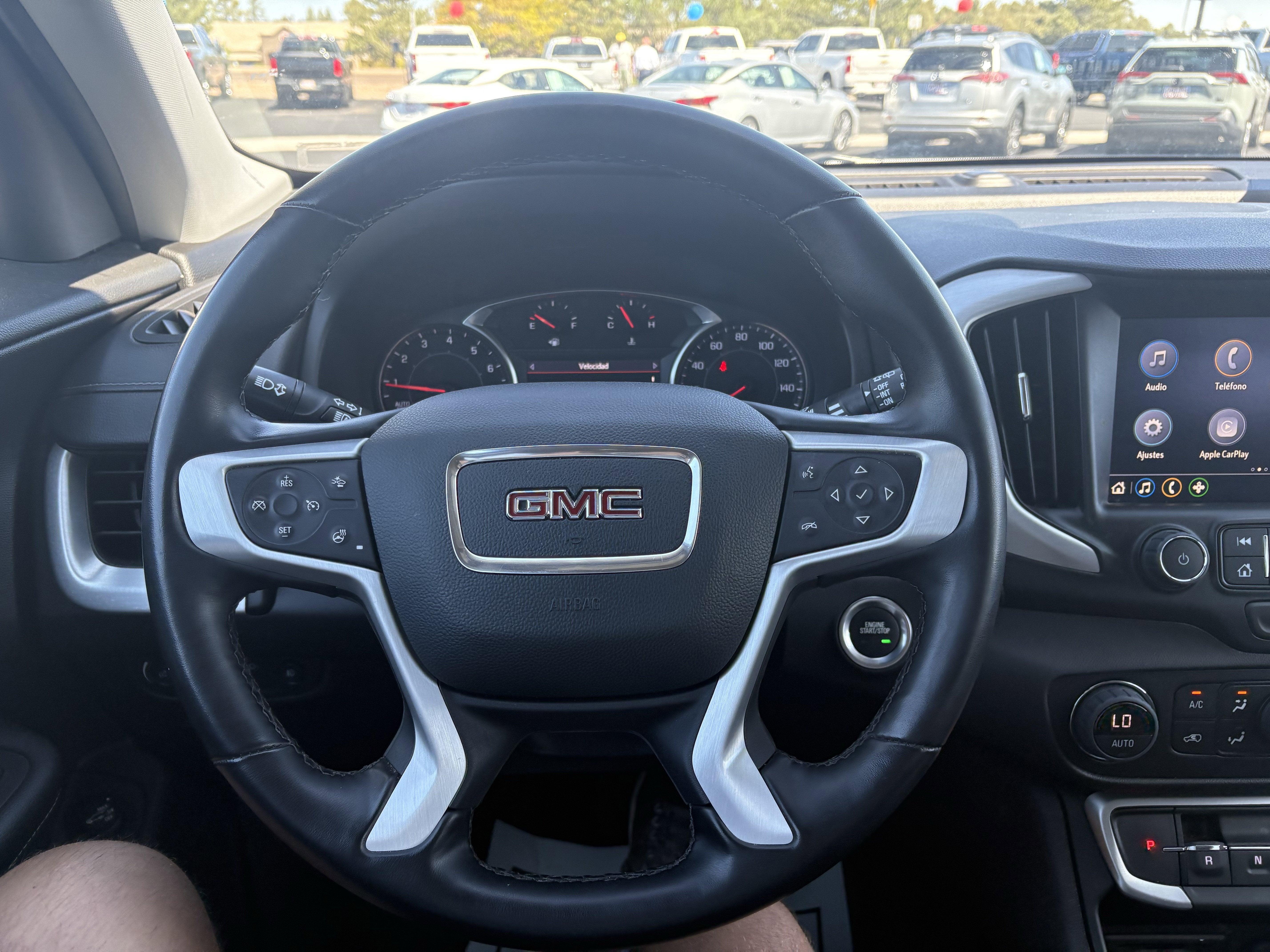 2024 GMC Terrain SLT