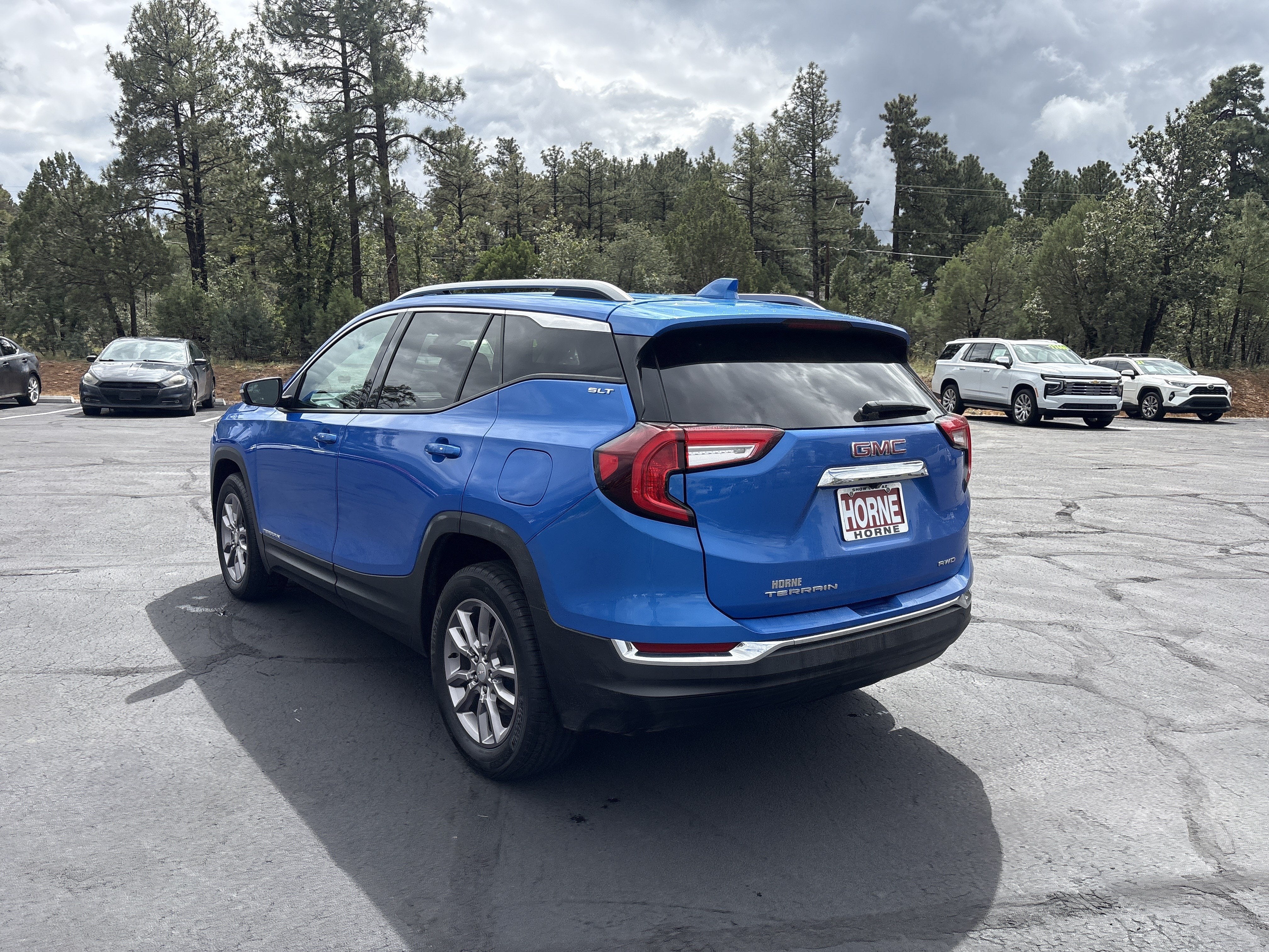 2024 GMC Terrain SLT