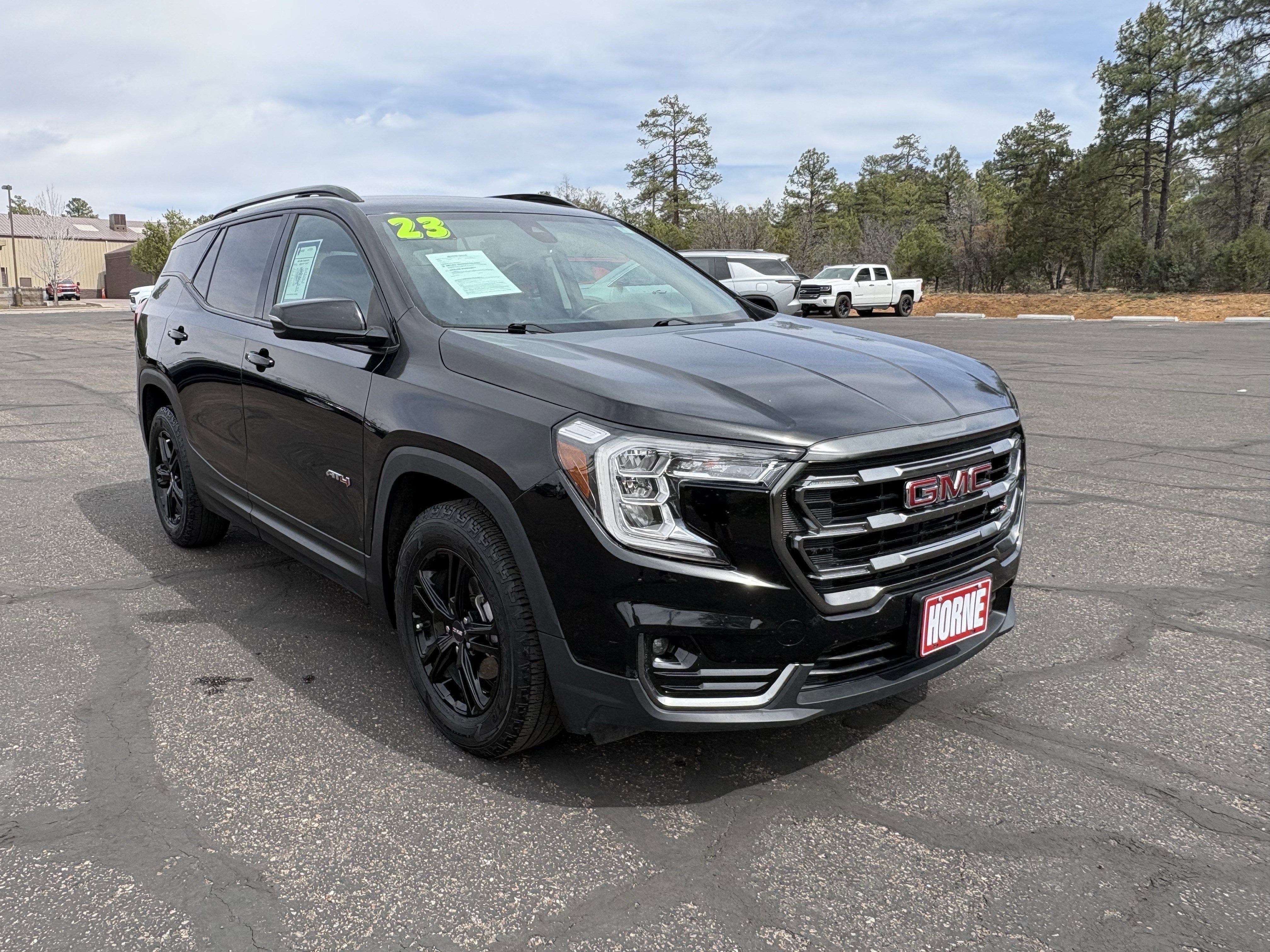 2023 GMC Terrain AT4