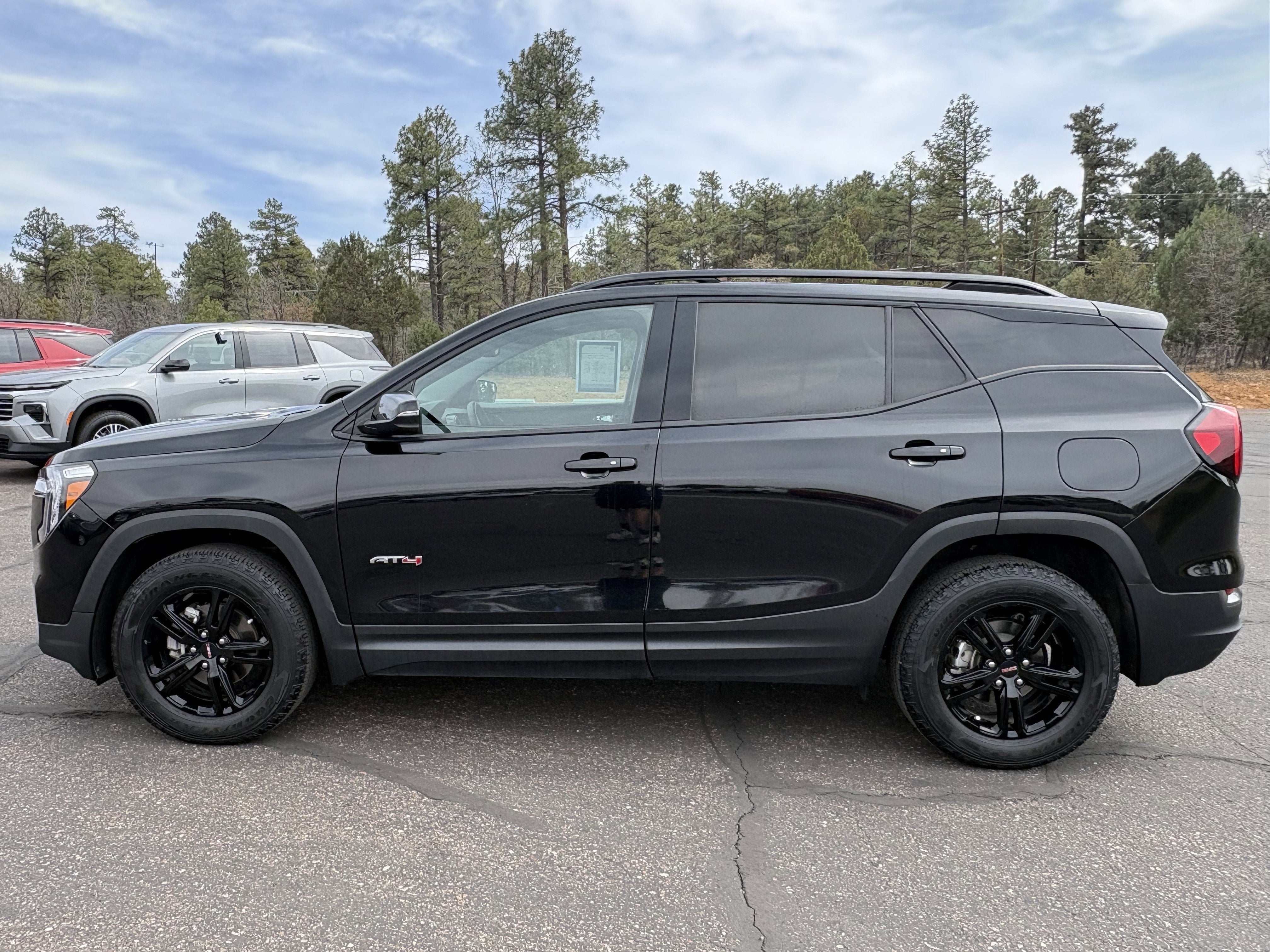 2023 GMC Terrain AT4