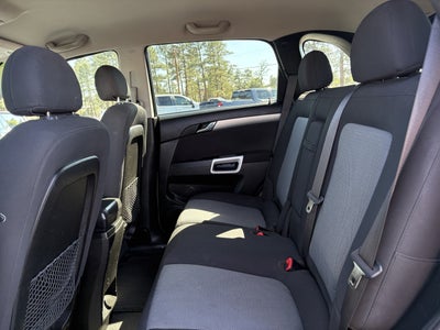 2012 Chevrolet Captiva LS w/2LS