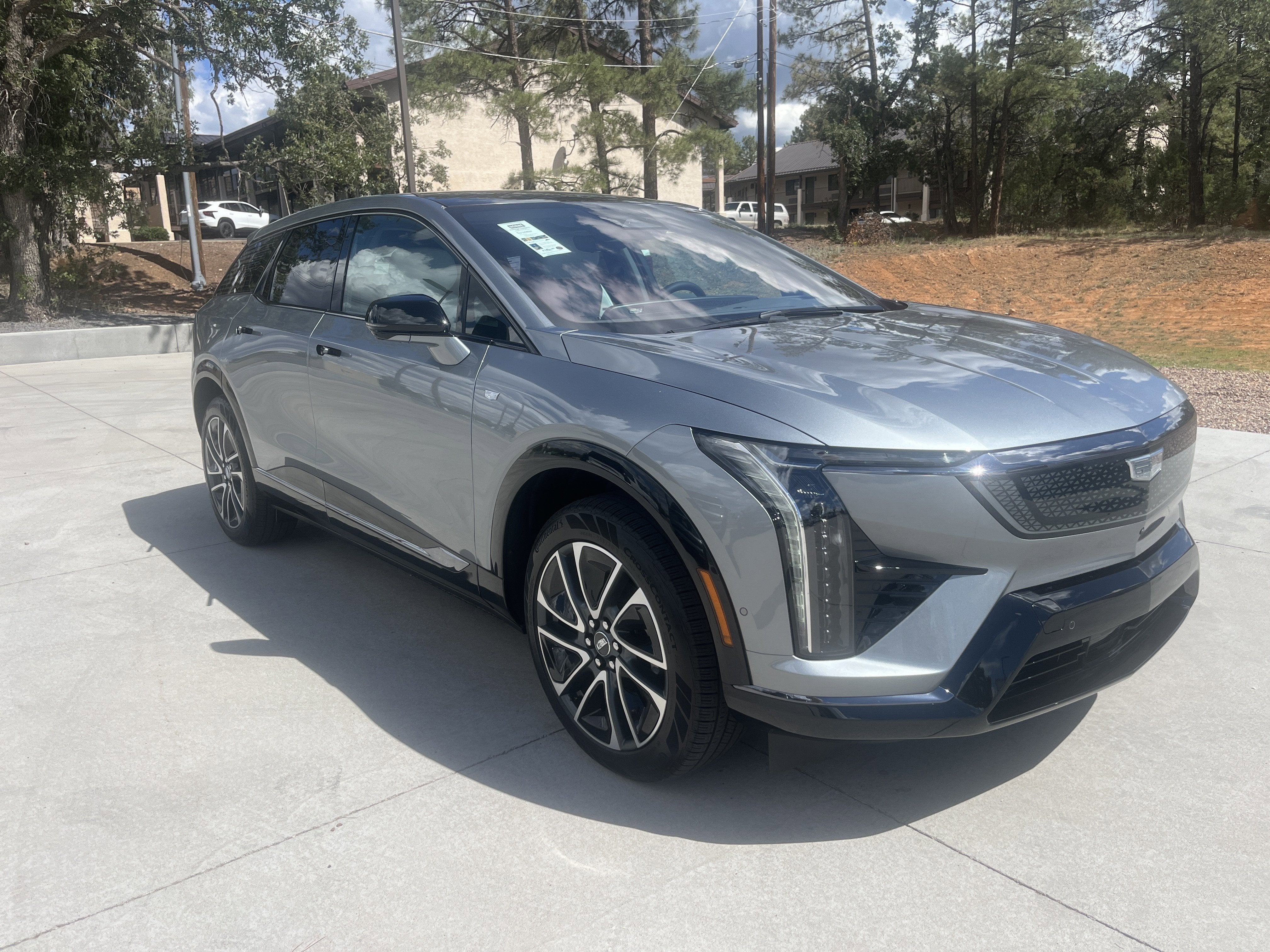 2025 Cadillac OPTIQ Sport 2