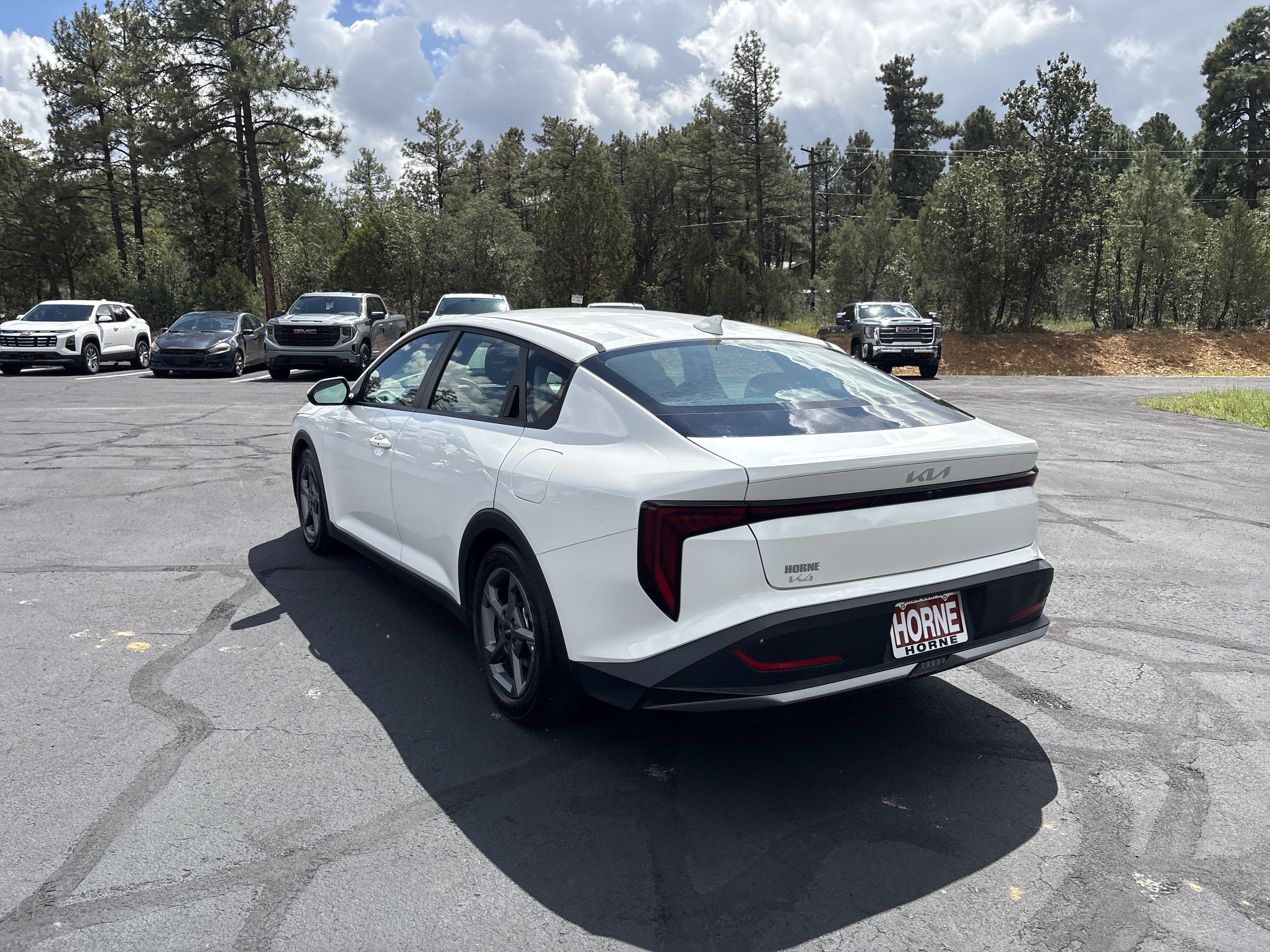 2025 Kia K4 LXS
