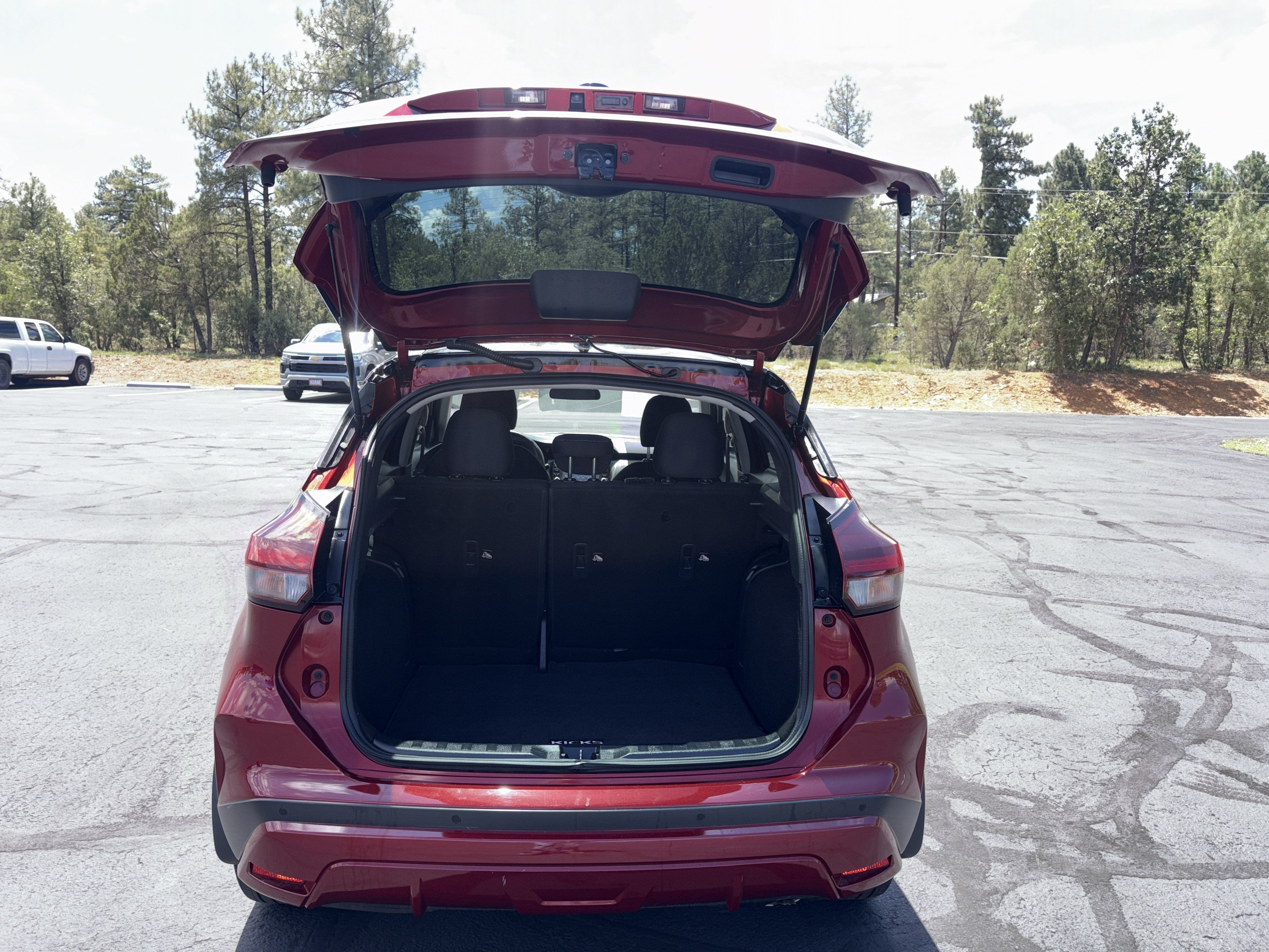 2024 Nissan Kicks SV