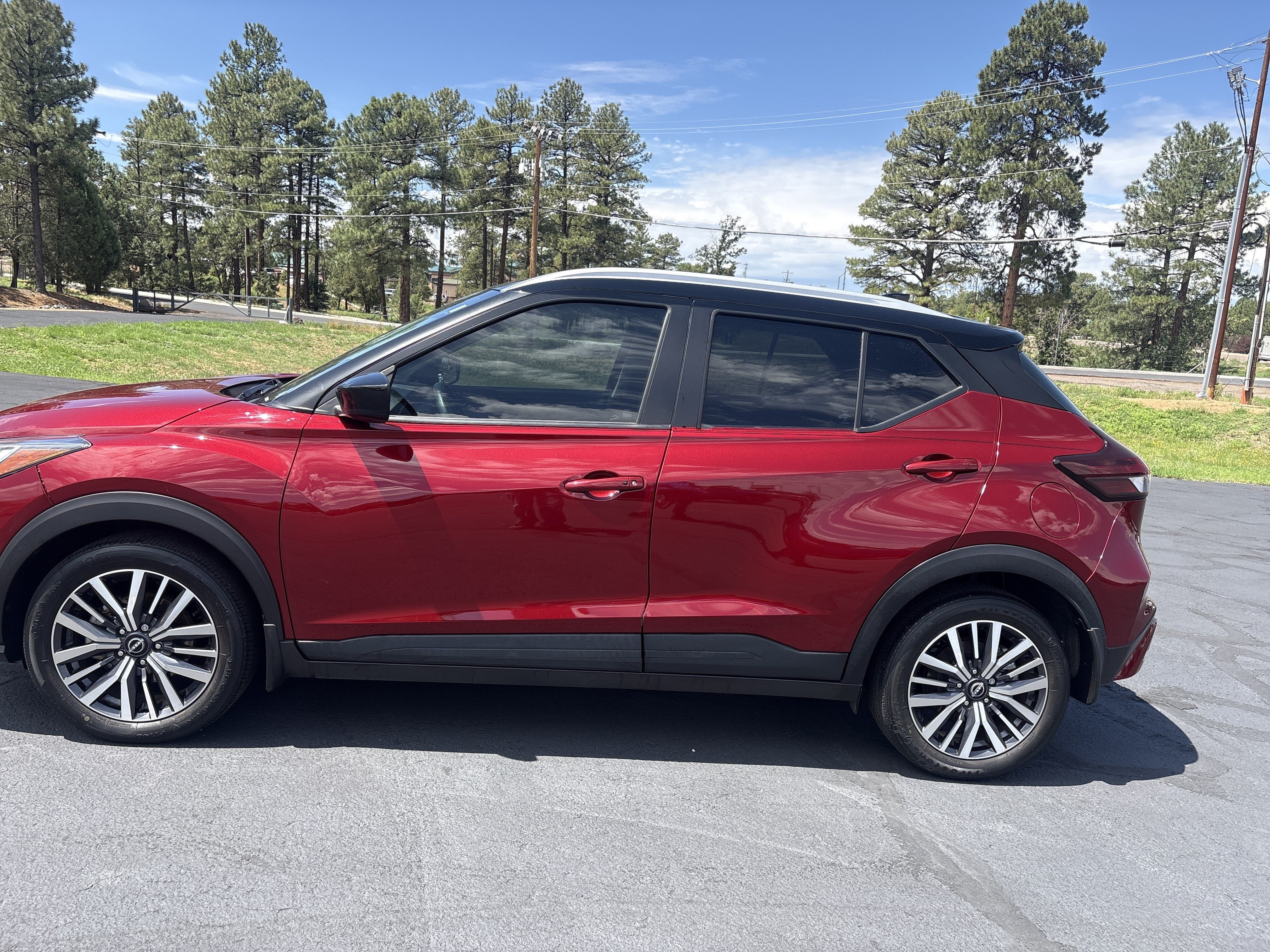 2024 Nissan Kicks SV