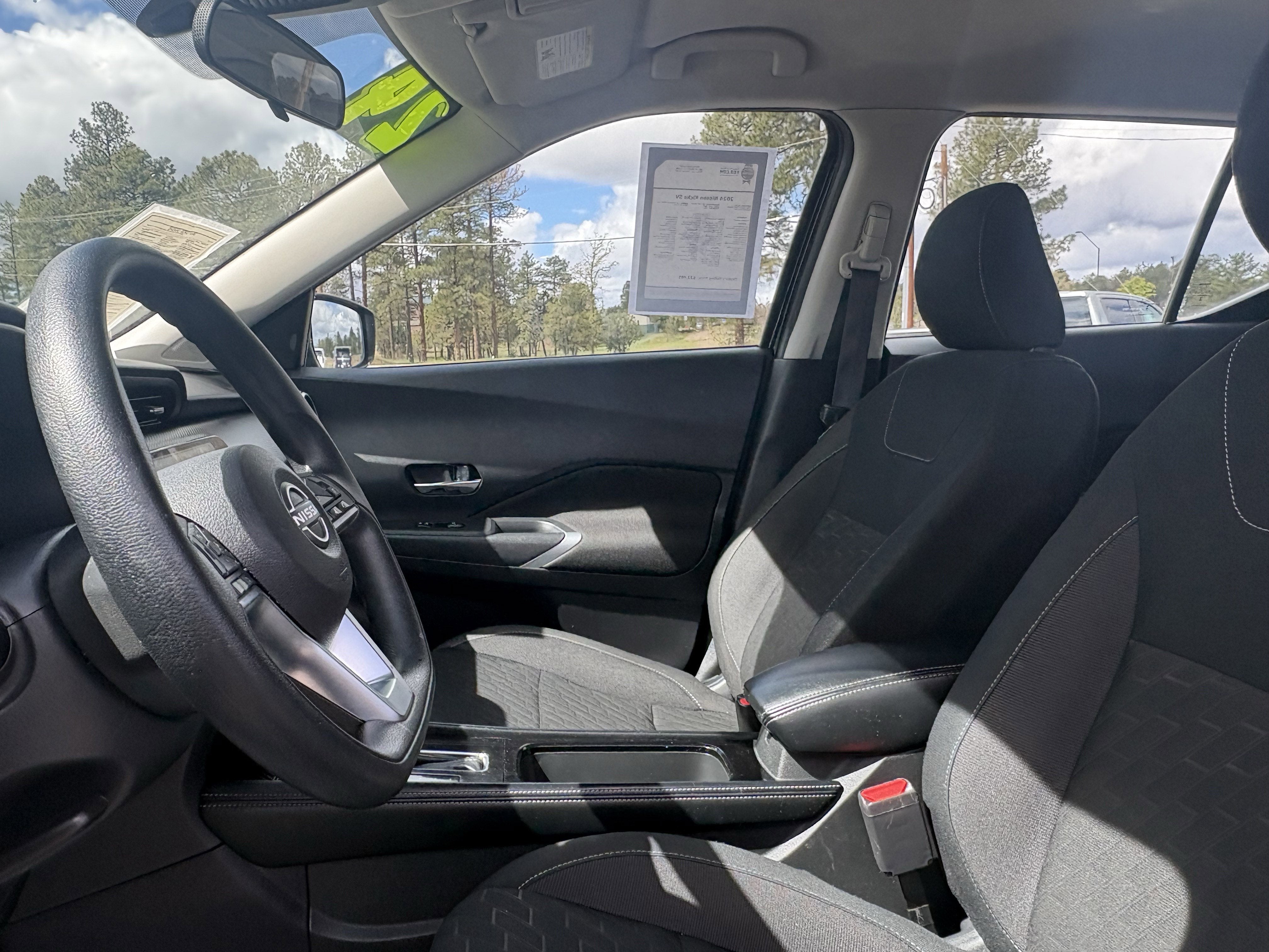 2024 Nissan Kicks SV