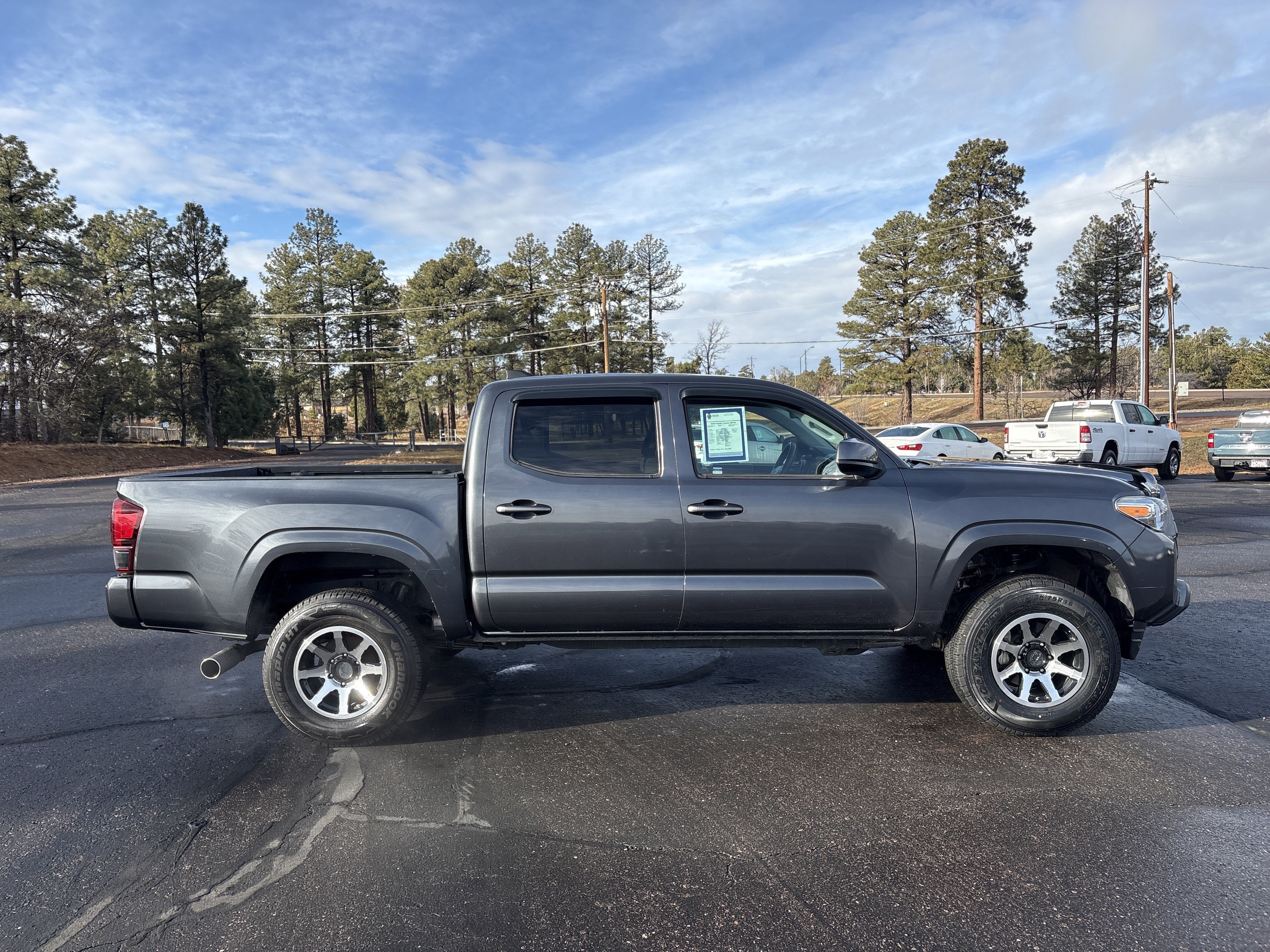 2020 Toyota Tacoma 4WD SR5