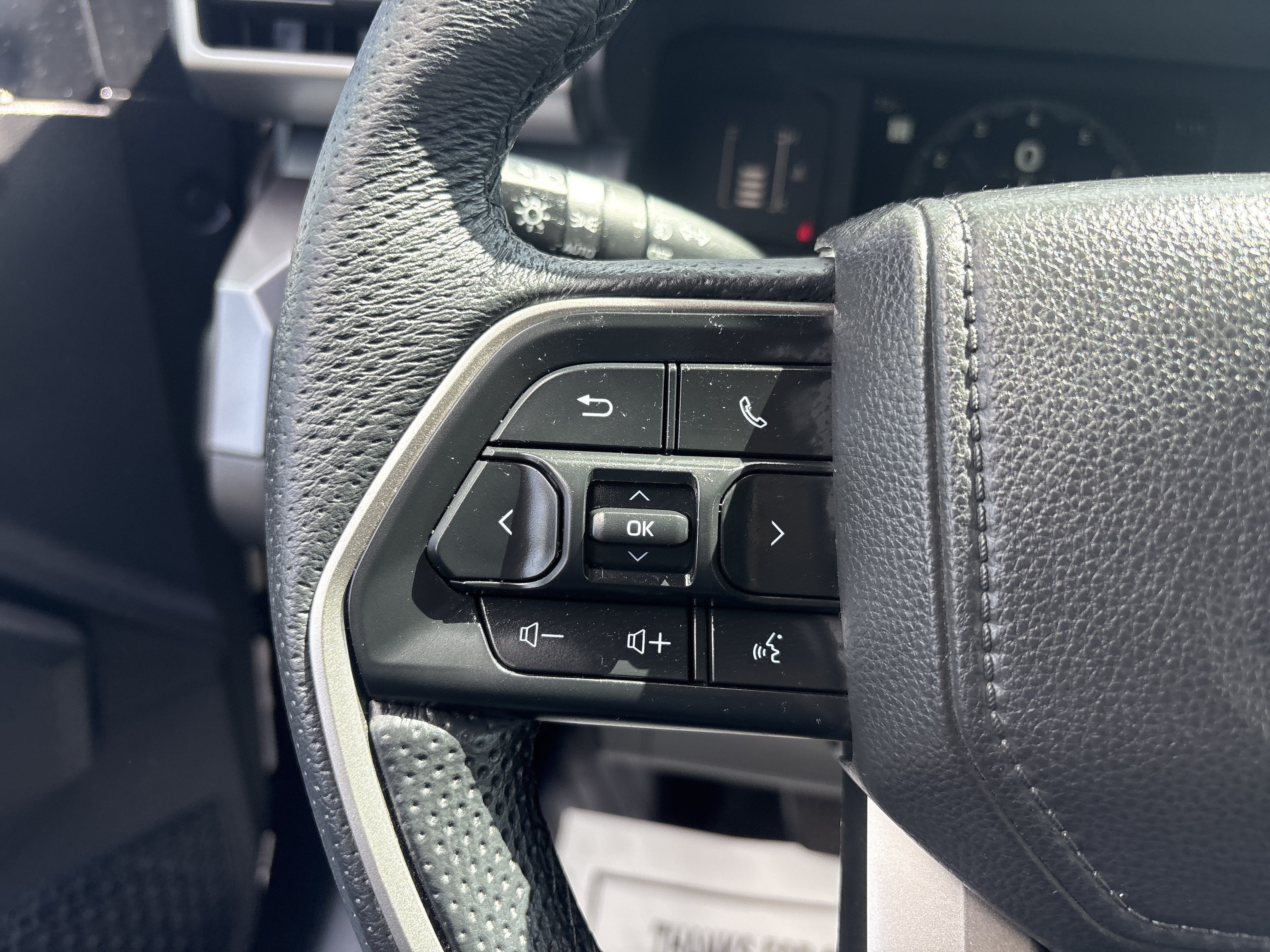 2025 Toyota Tacoma 2WD SR5