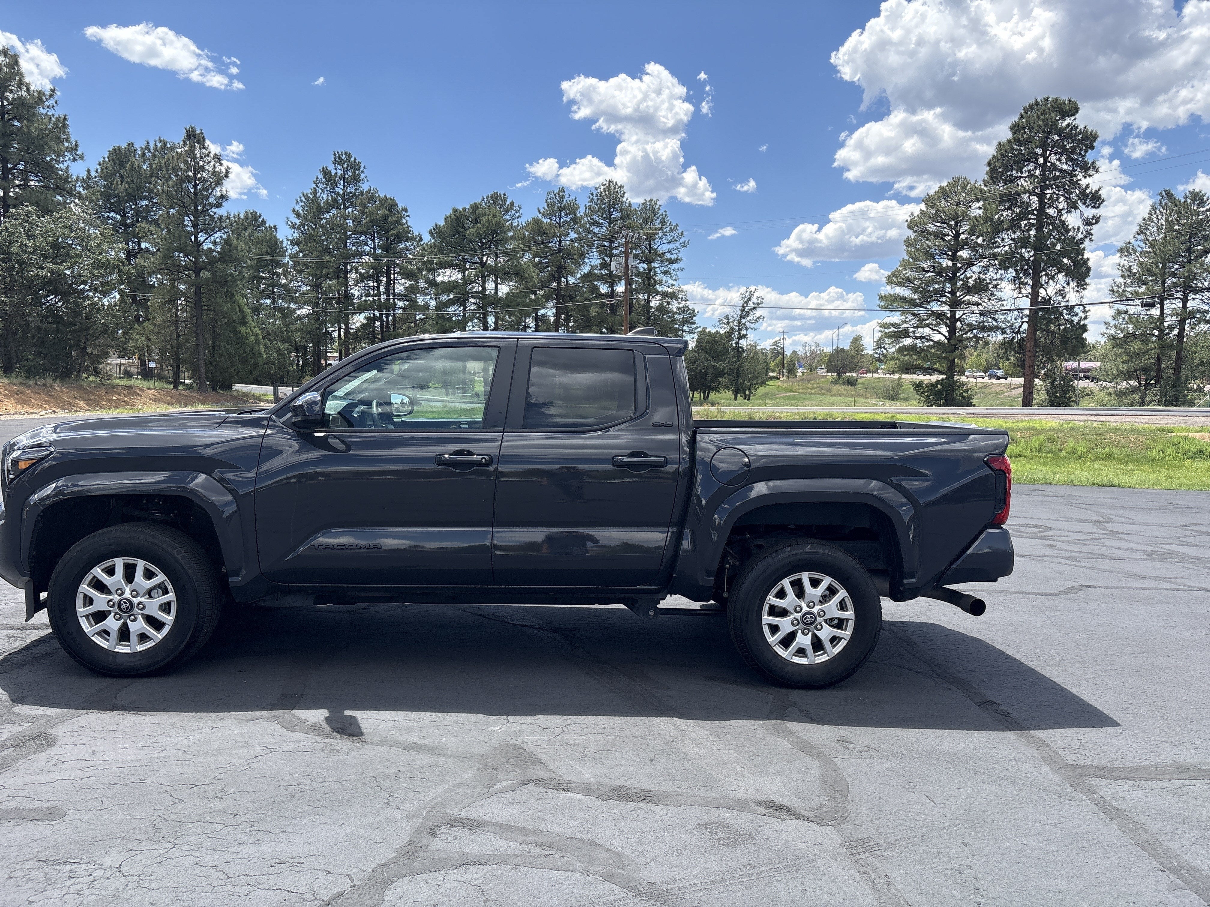2025 Toyota Tacoma 2WD SR5
