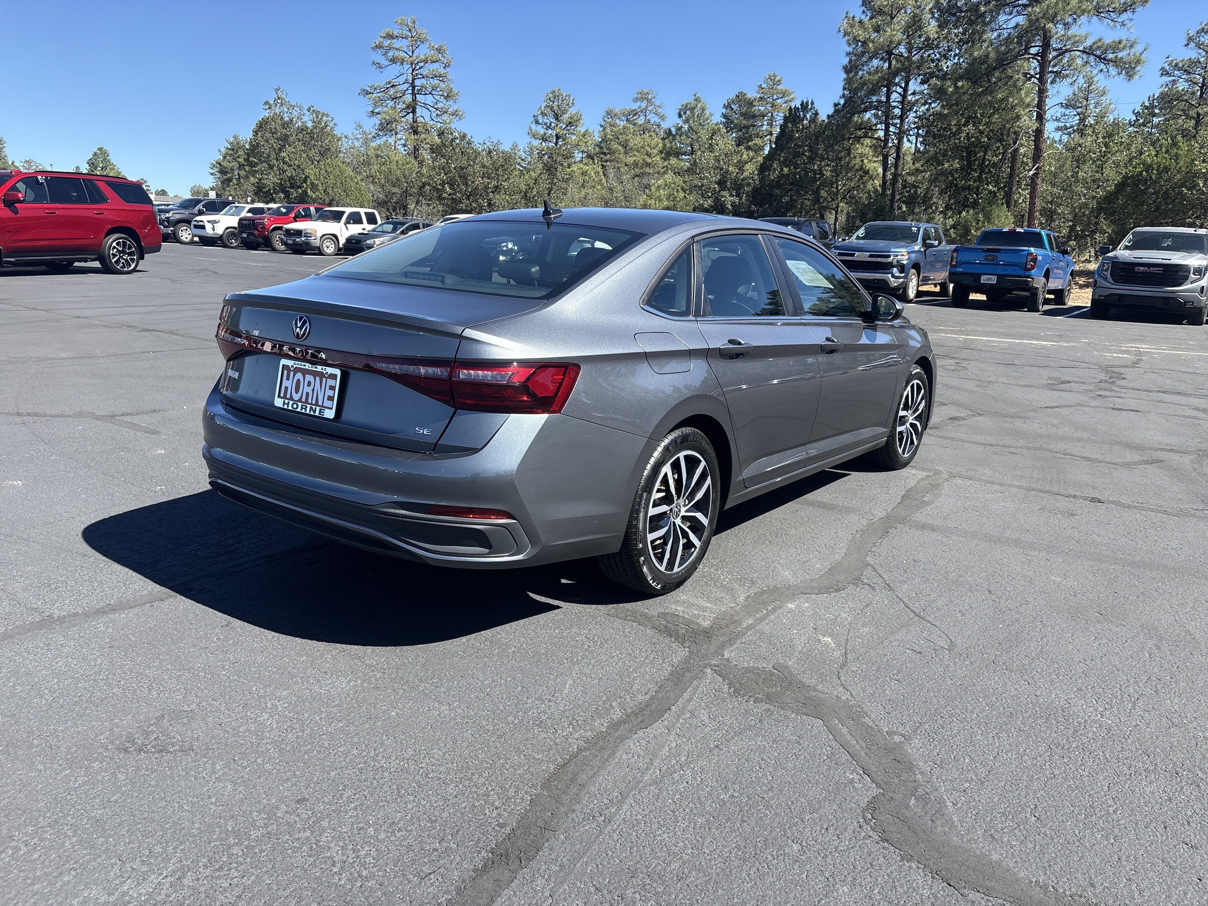 2025 Volkswagen Jetta SE