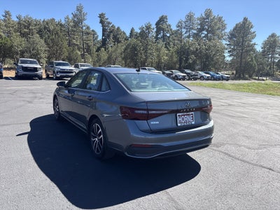 2025 Volkswagen Jetta SE