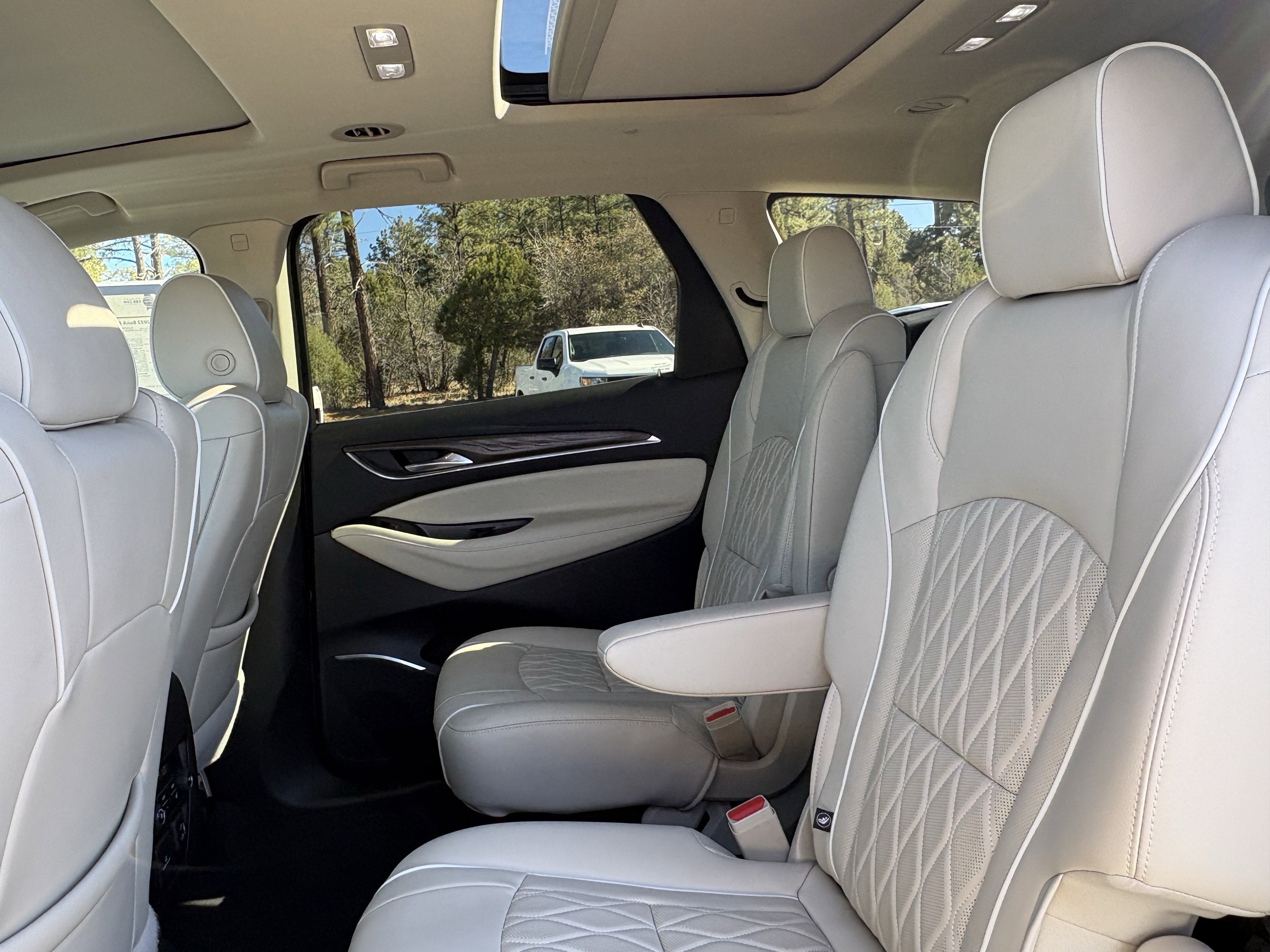 2022 Buick Enclave Avenir