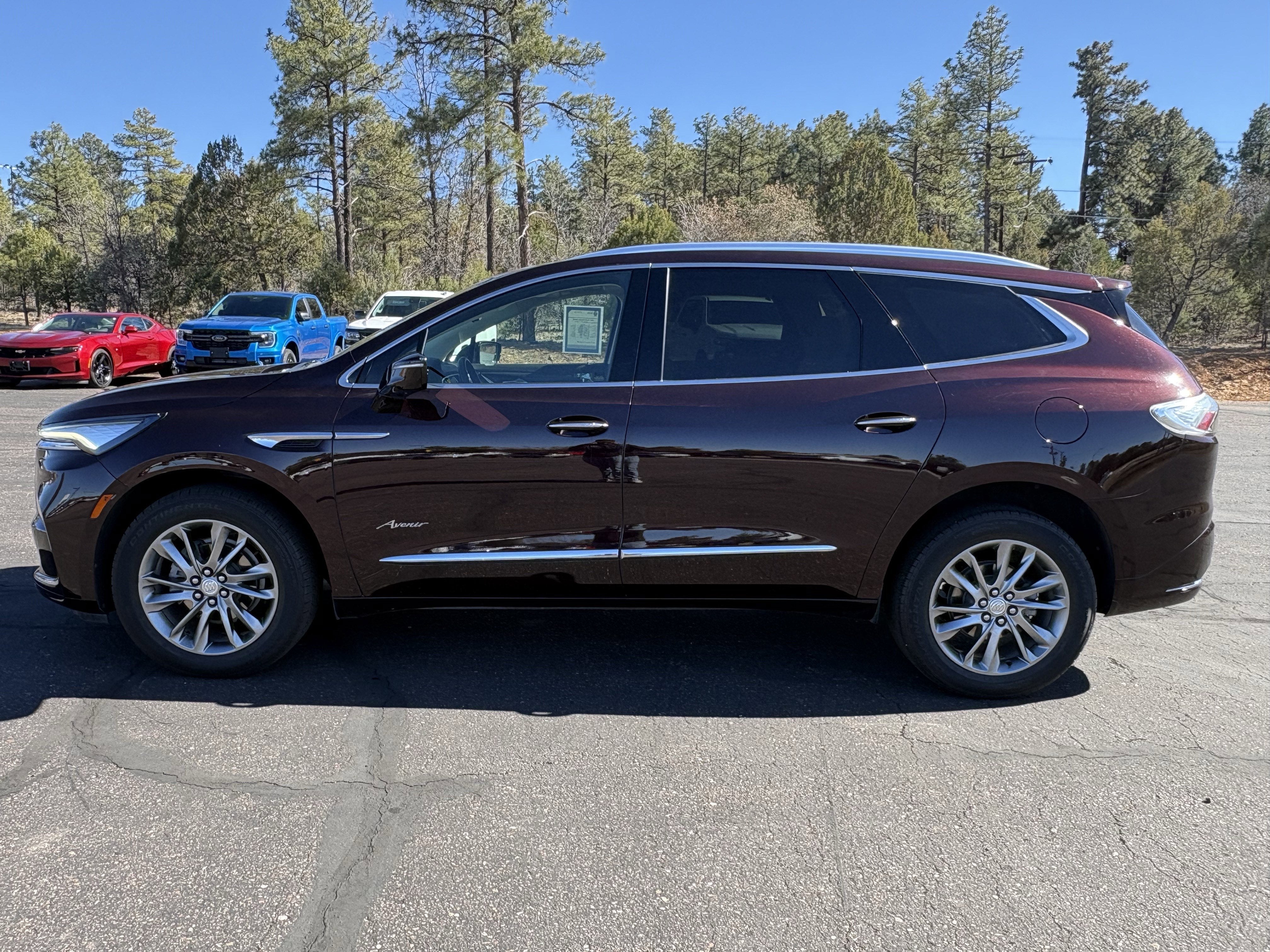 2022 Buick Enclave Avenir